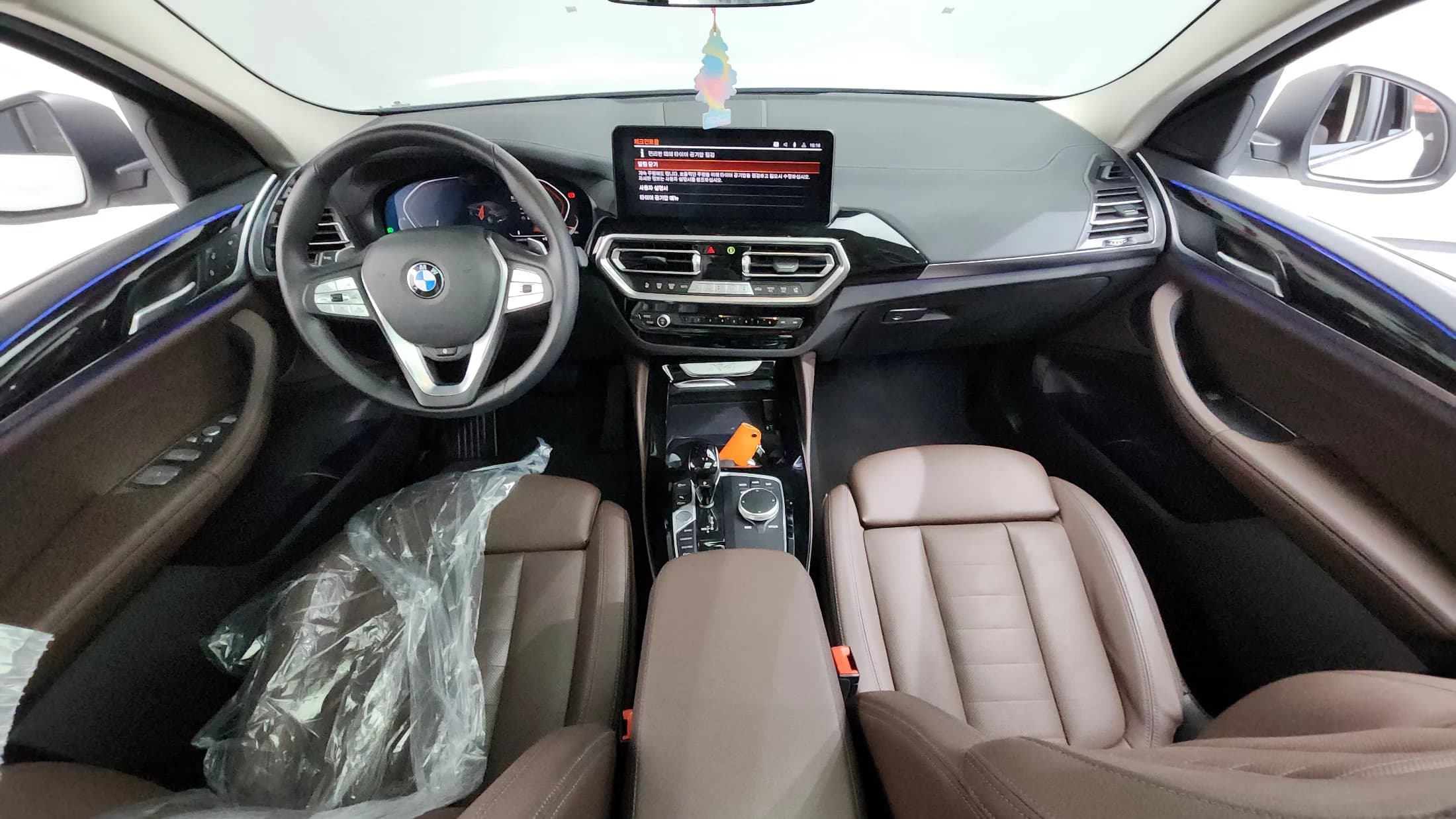 BMW X4 xDrive20i xLine, 2022 г. 31068 км. — фото 7