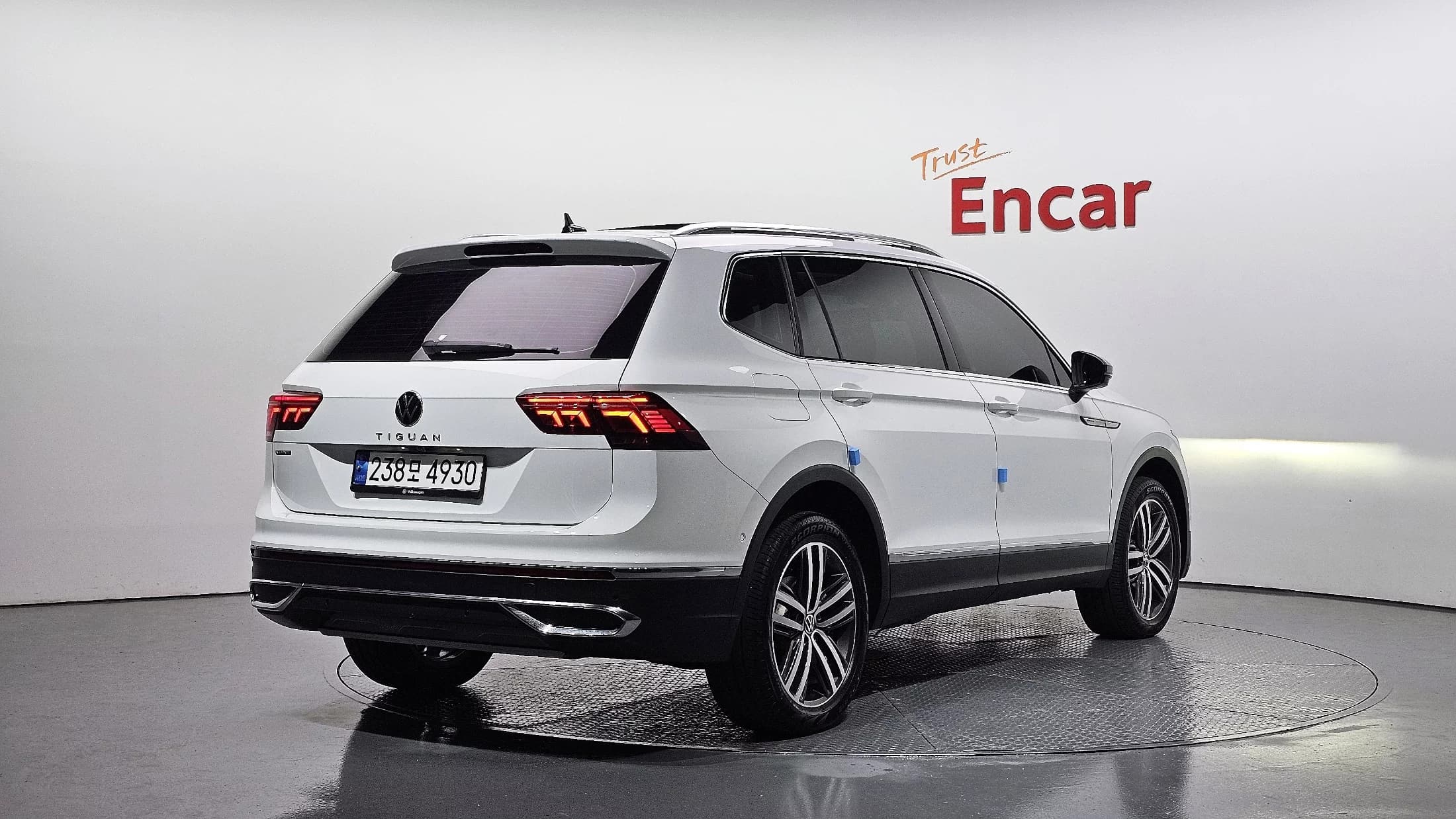 Volkswagen TIGUAN 2.0 TSI Prestige, 2022 г. 43293 км. — фото 2