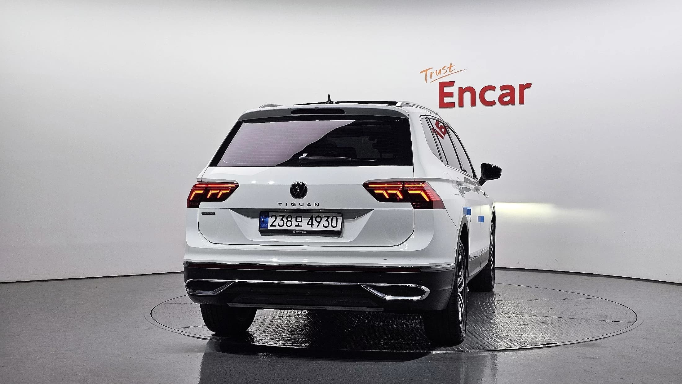 Volkswagen TIGUAN 2.0 TSI Prestige, 2022 г. 43293 км. — фото 4