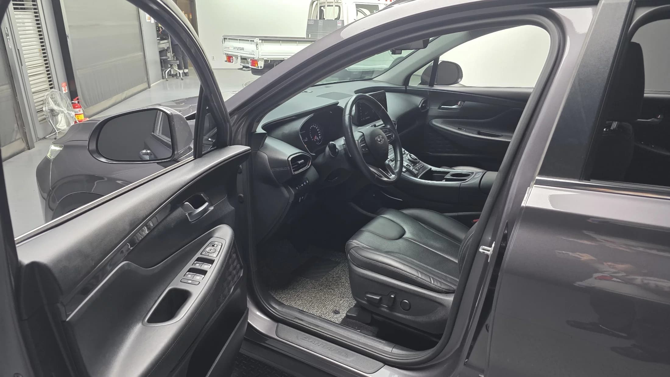 Hyundai Santa Fe Diesel 2.2 2WD Prestige, 2021 г. 60285 км. — фото 10
