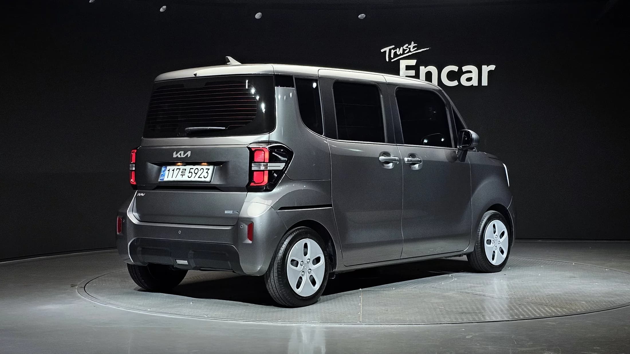 Kia RAY Van 2-Seater Prestige Special, 2024 г. 24470 км. — фото 2