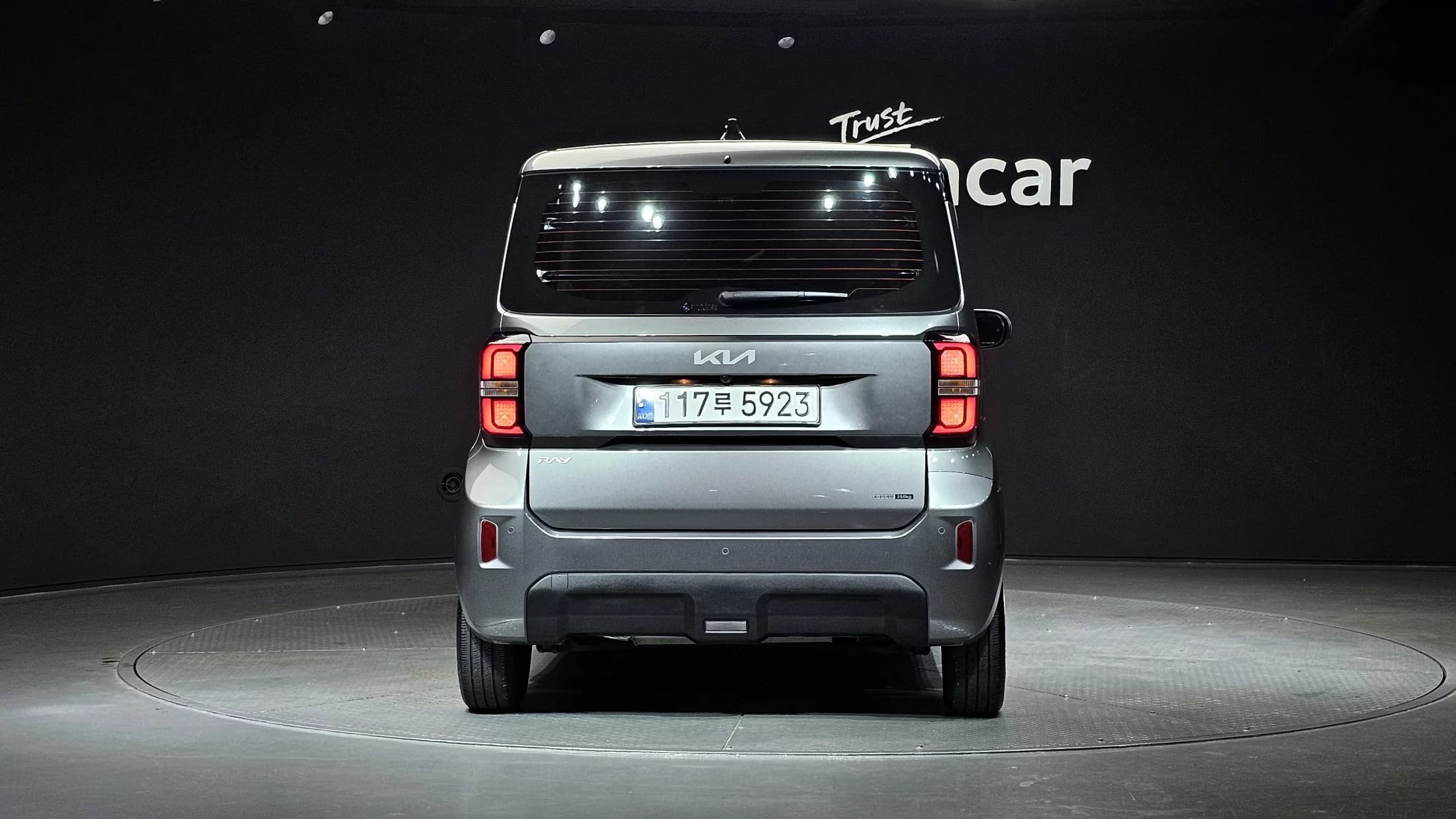 Kia RAY Van 2-Seater Prestige Special, 2024 г. 24470 км. — фото 4
