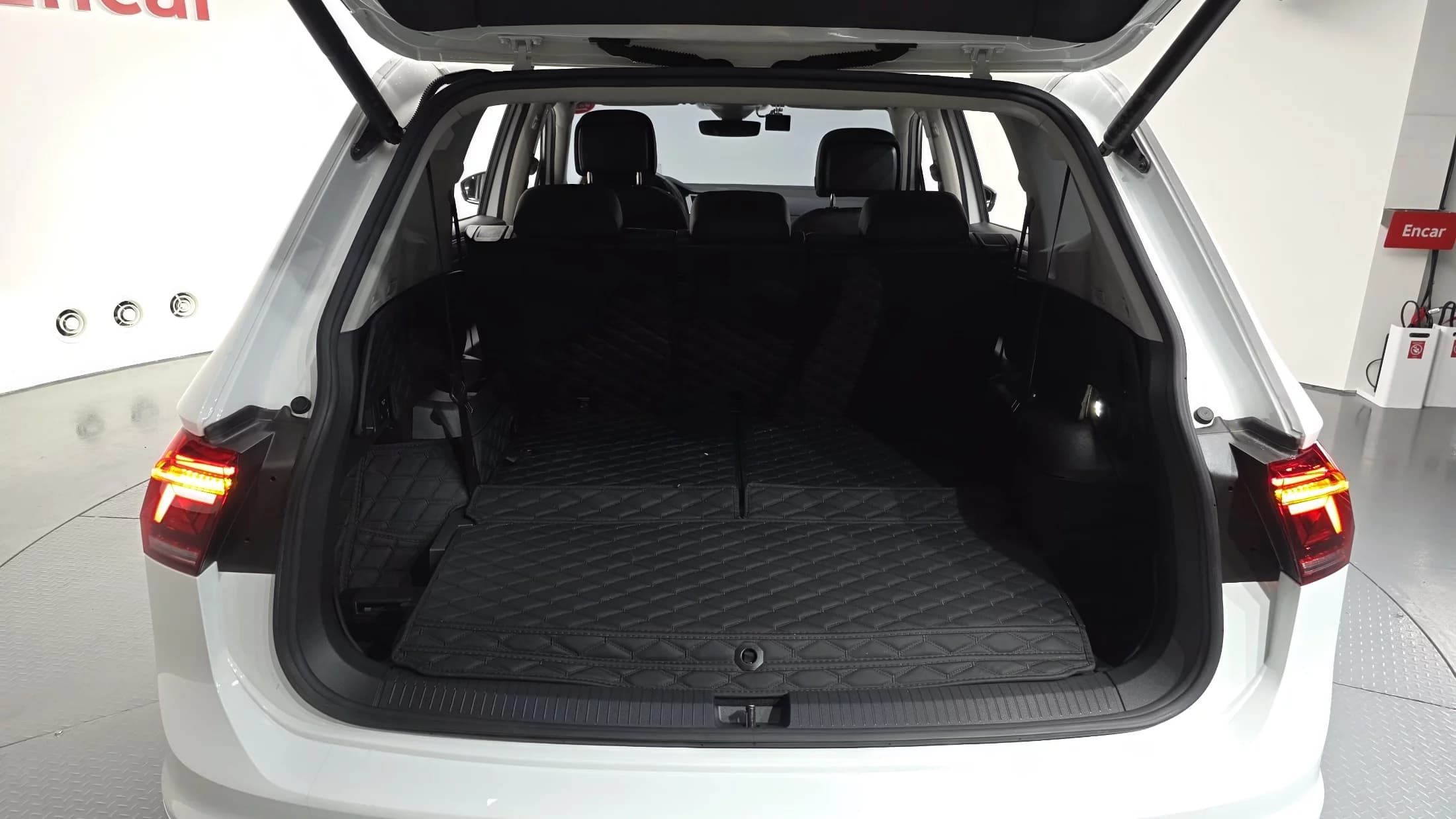 Volkswagen TIGUAN 2.0 TSI Prestige, 2022 г. 35159 км. — фото 19
