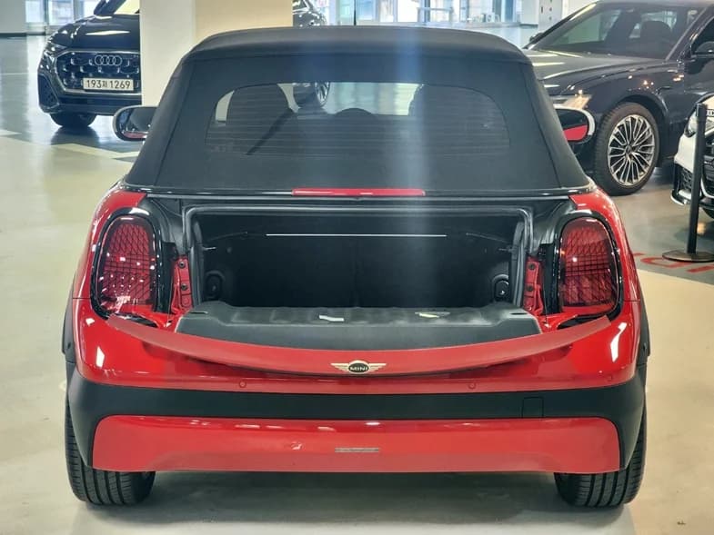 MINI Cooper Convertible Classic Third Generation, 2025 г. 4416 км. — фото 20