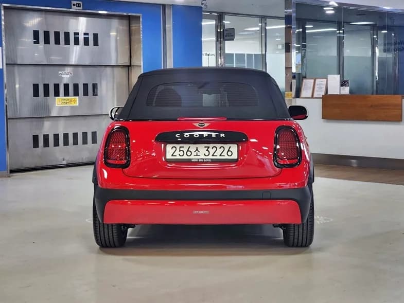 MINI Cooper Convertible Classic Third Generation, 2025 г. 4416 км. — фото 4