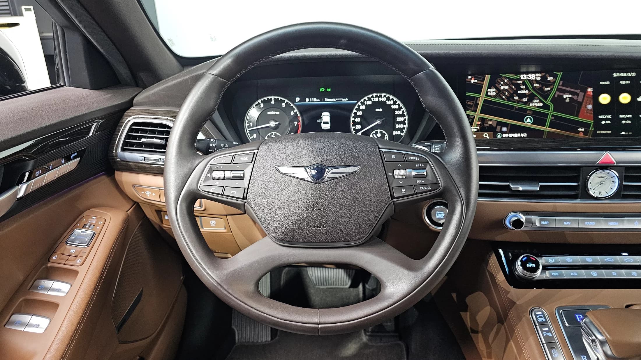Genesis G90 3.8 AWD Luxury, 2021 г. 85931 км. — фото 13
