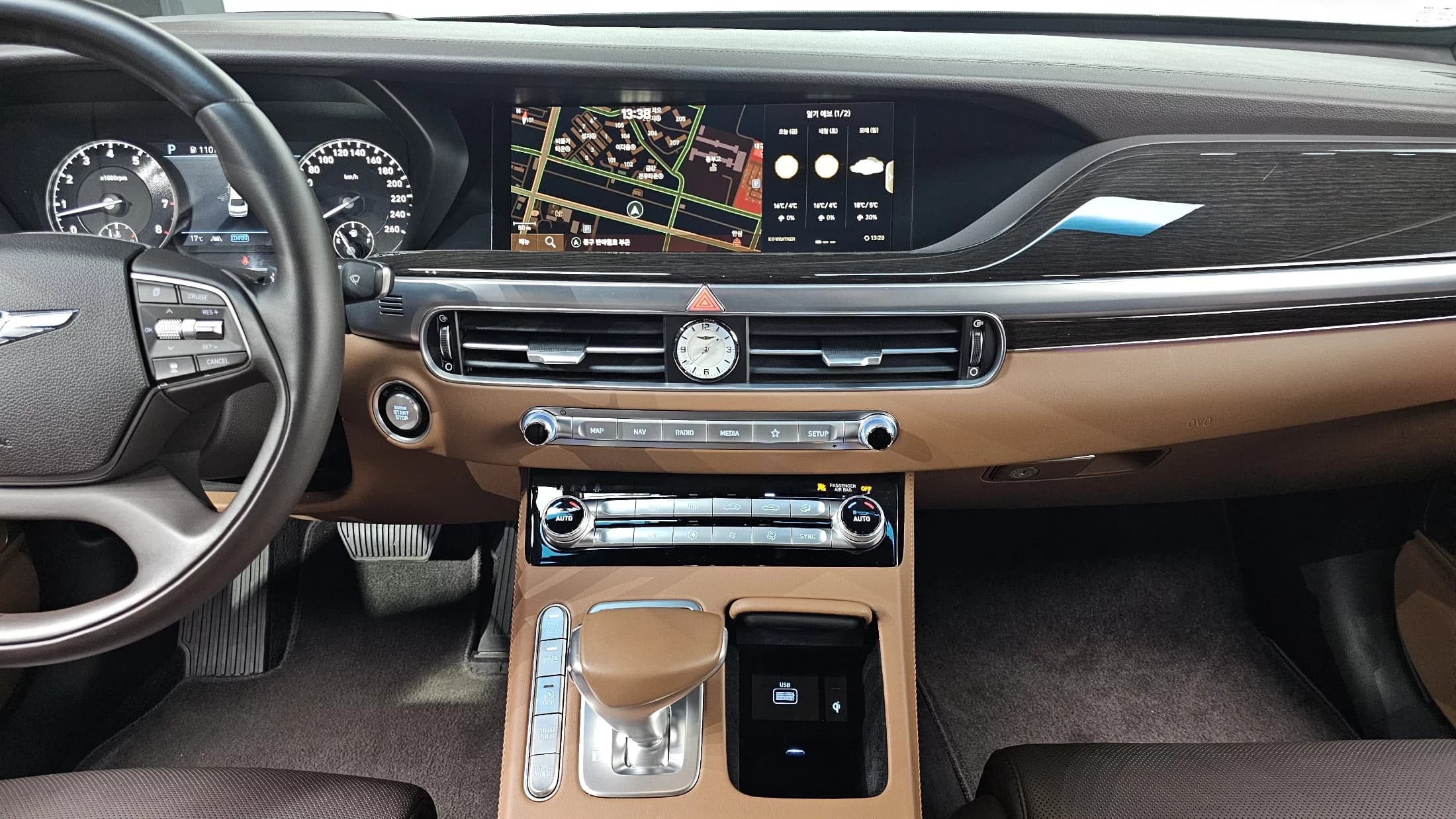 Genesis G90 3.8 AWD Luxury, 2021 г. 85931 км. — фото 16