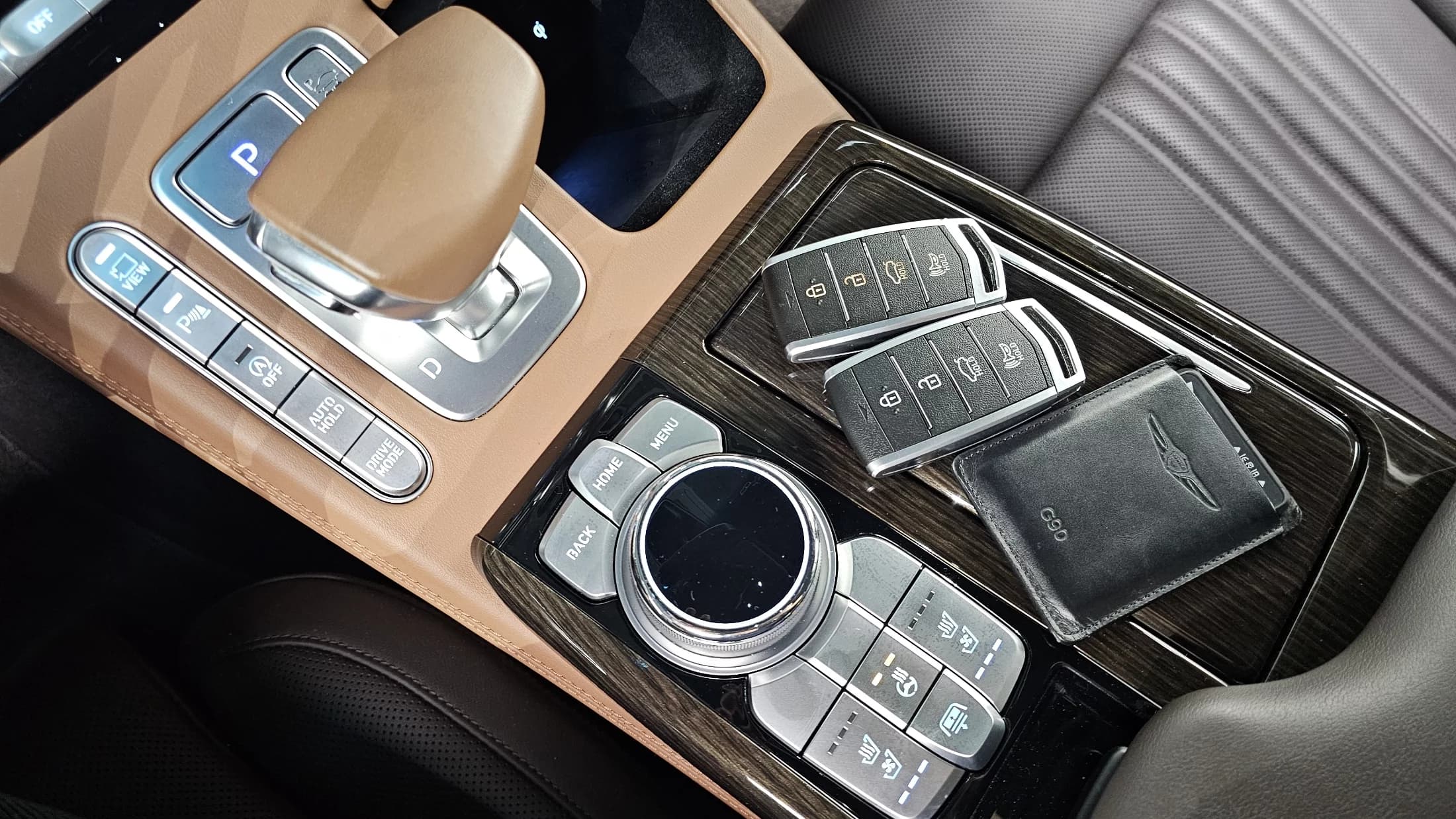 Genesis G90 3.8 AWD Luxury, 2021 г. 85931 км. — фото 9