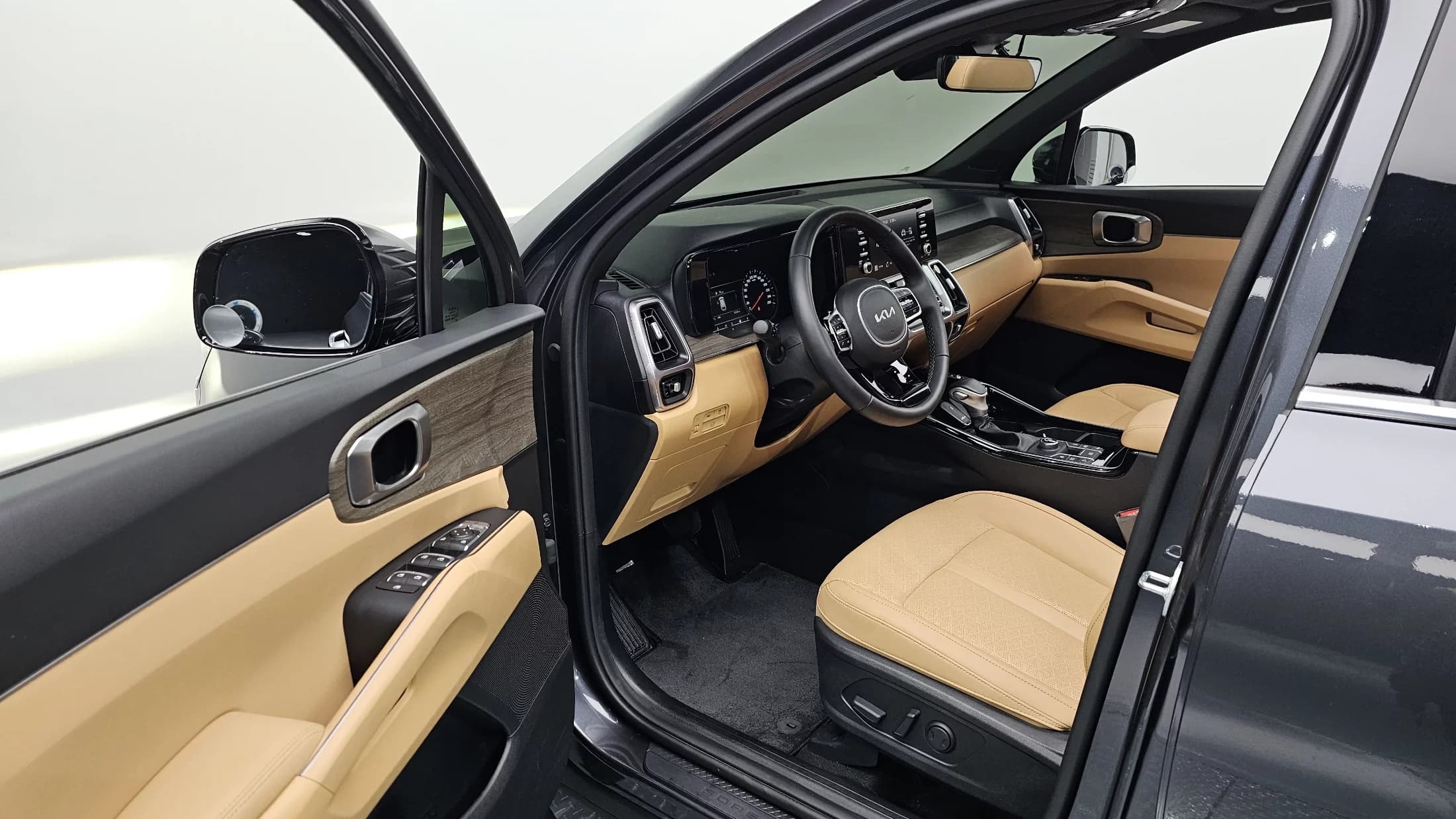 Kia Sorento Gasoline 2.5T 2WD Prestige, 2022 г. 2719 км. — фото 11