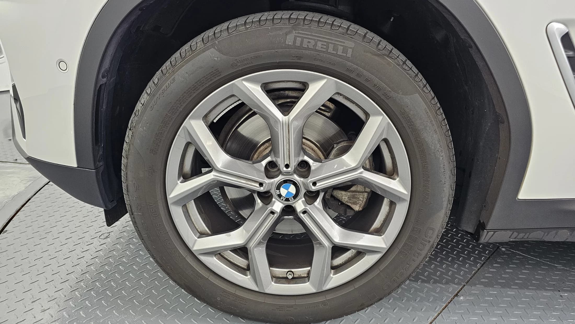 BMW X3 xDrive 20i, 2023 г. 47015 км. — фото 5