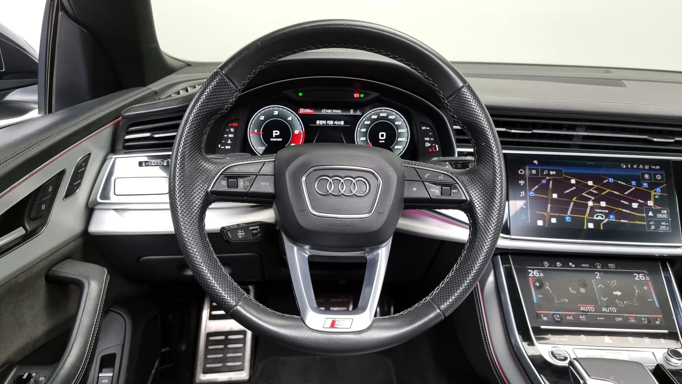 Audi Q8 50 TDI Quattro Premium, 2021 г. 44937 км. — фото 13