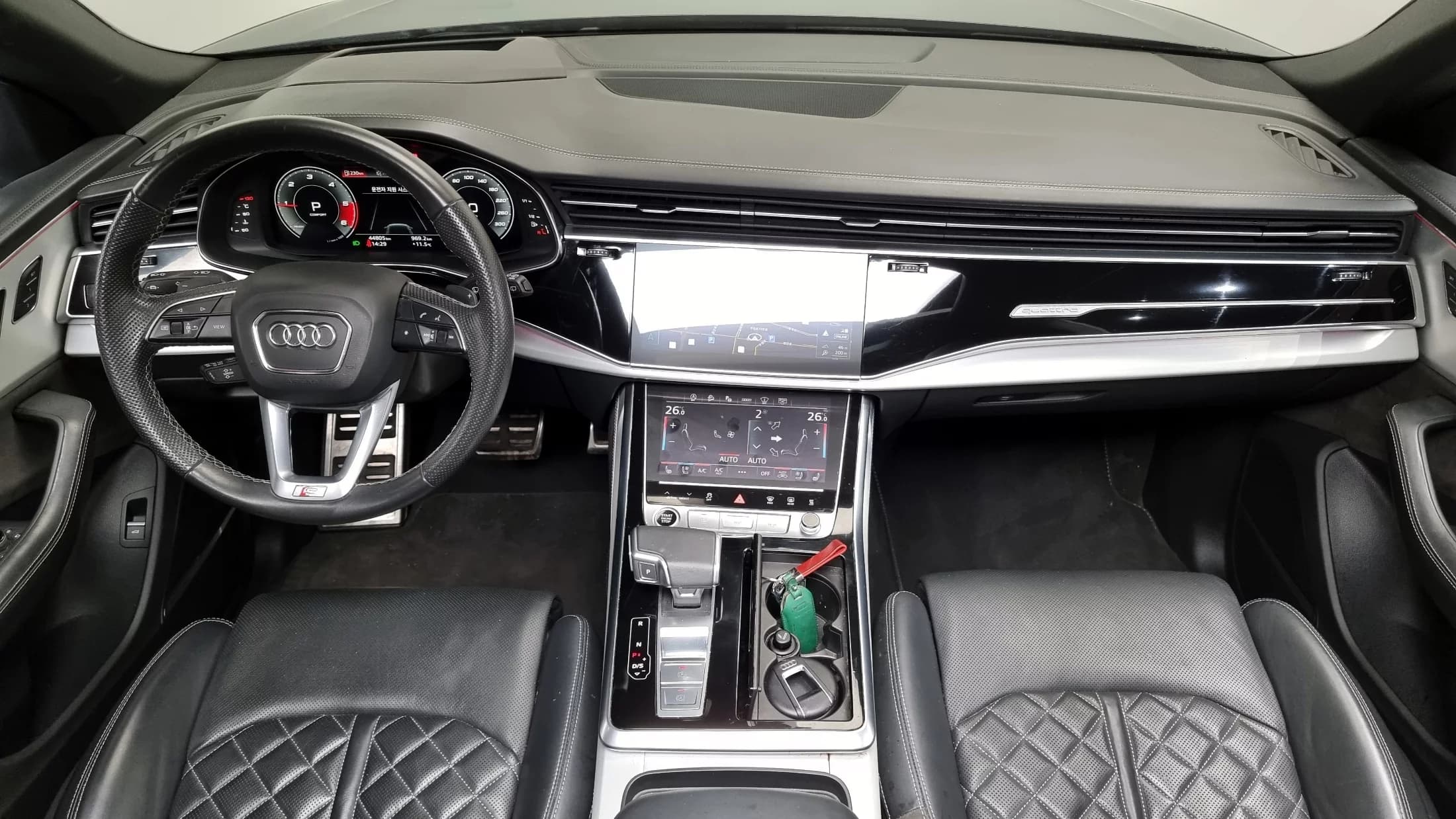Audi Q8 50 TDI Quattro Premium, 2021 г. 44937 км. — фото 7