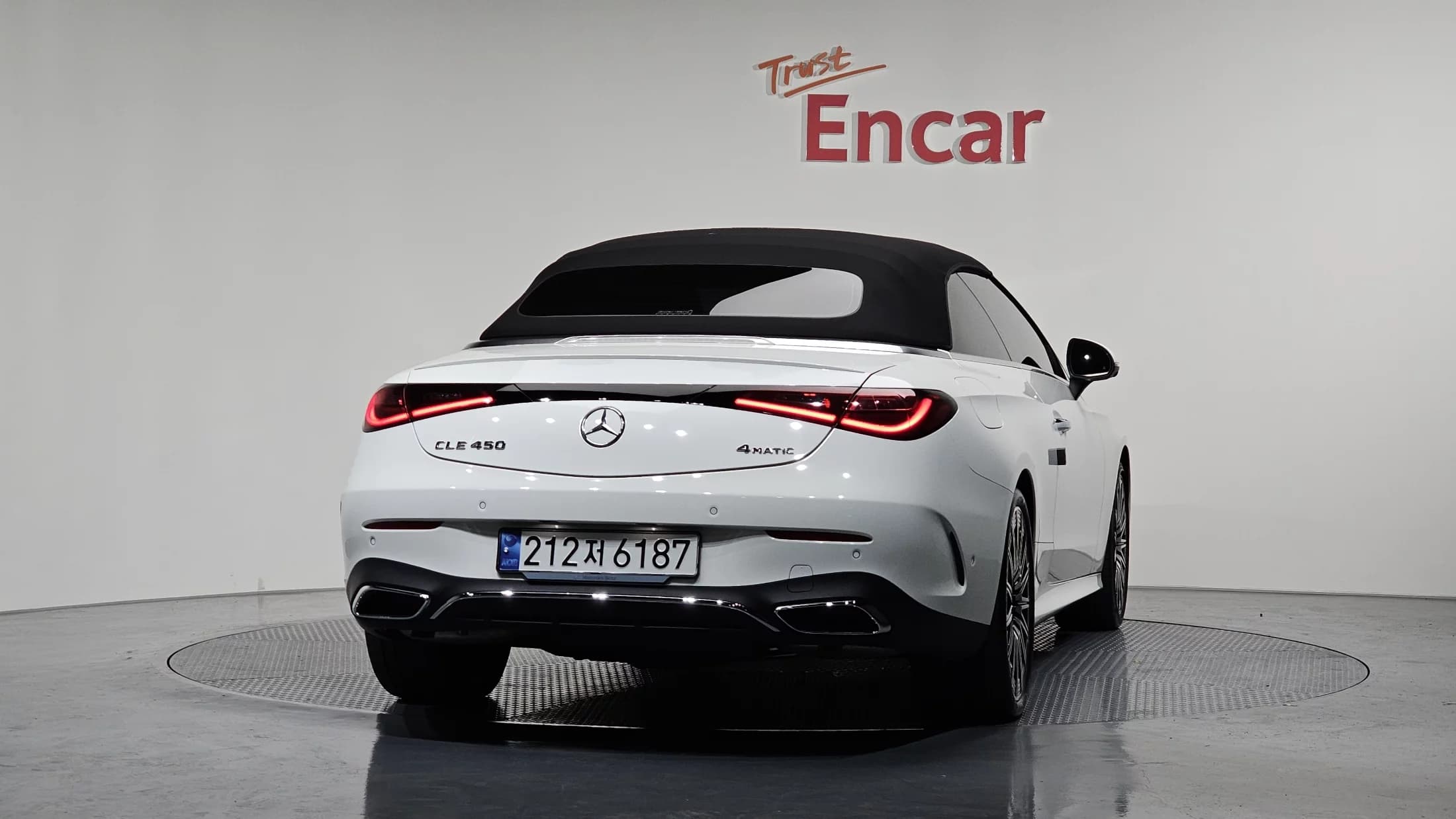 Mercedes-Benz CLE-Class CLE450 4MATIC Cabriolet, 2024 г. 7068 км. — фото 4