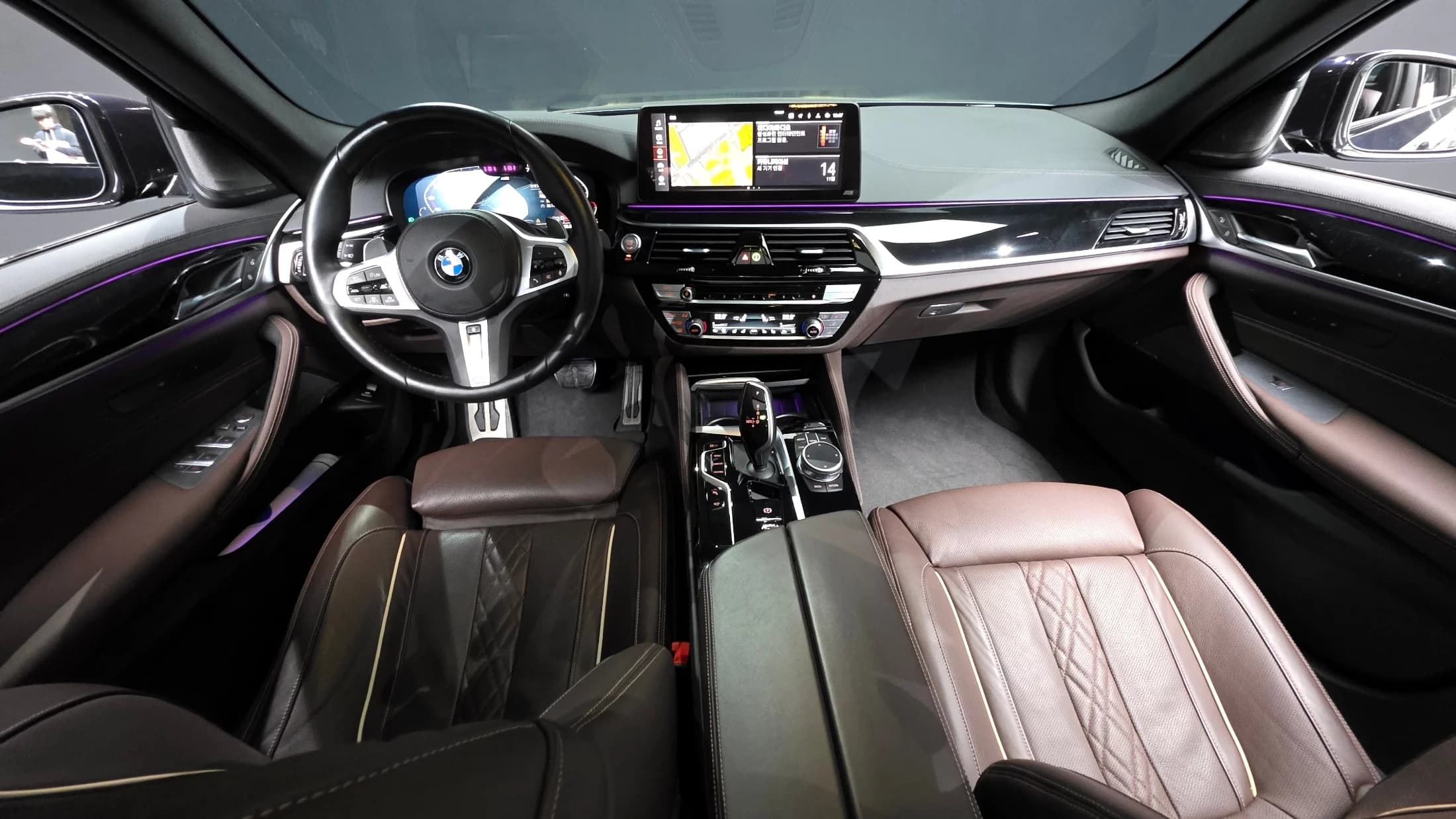 BMW 5-Series 530i M Sport Package, 2022 г. 39911 км. — фото 7