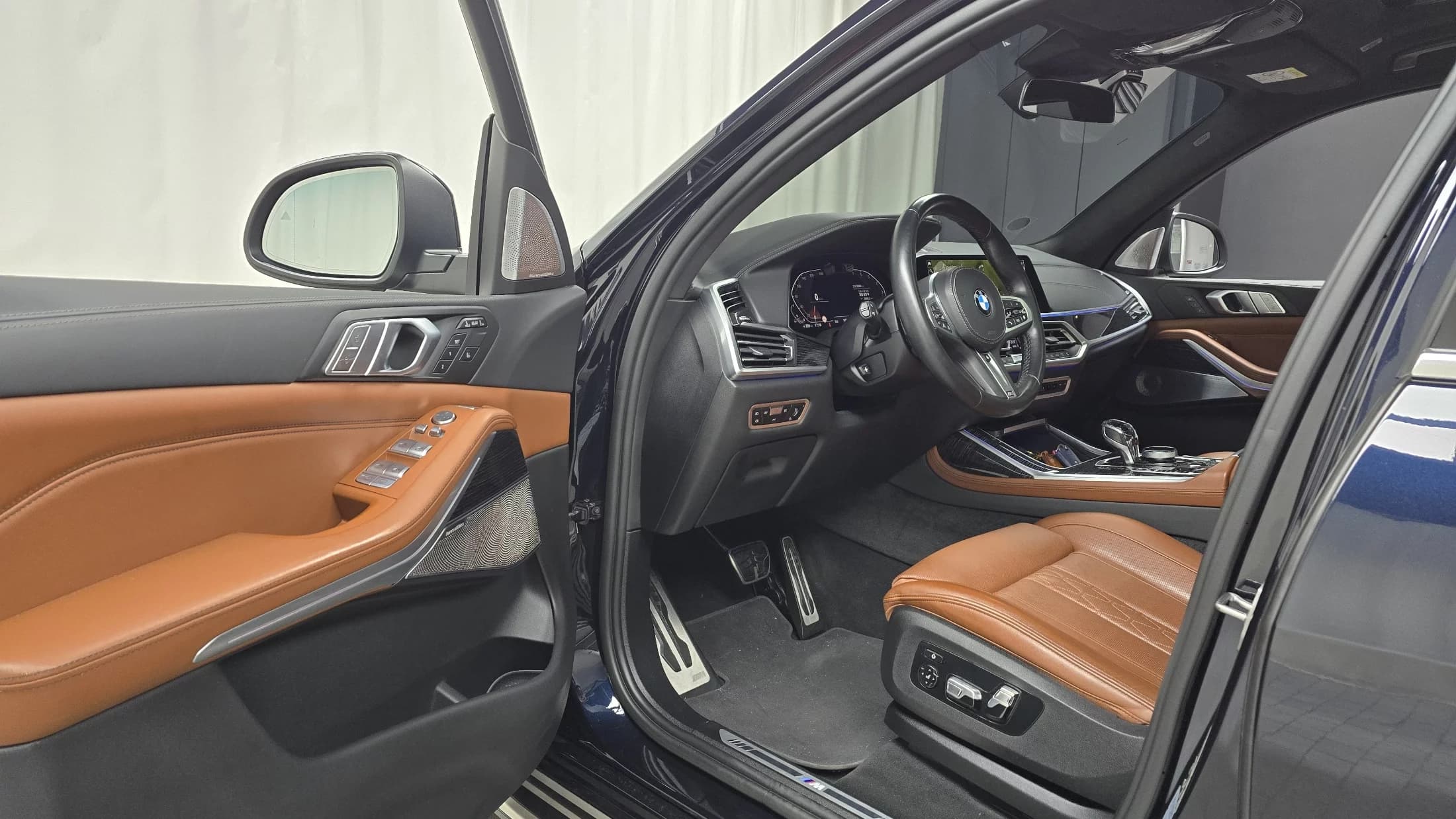 BMW X7 xDrive 40i M Sport 6STR, 2021 г. 40124 км. — фото 11