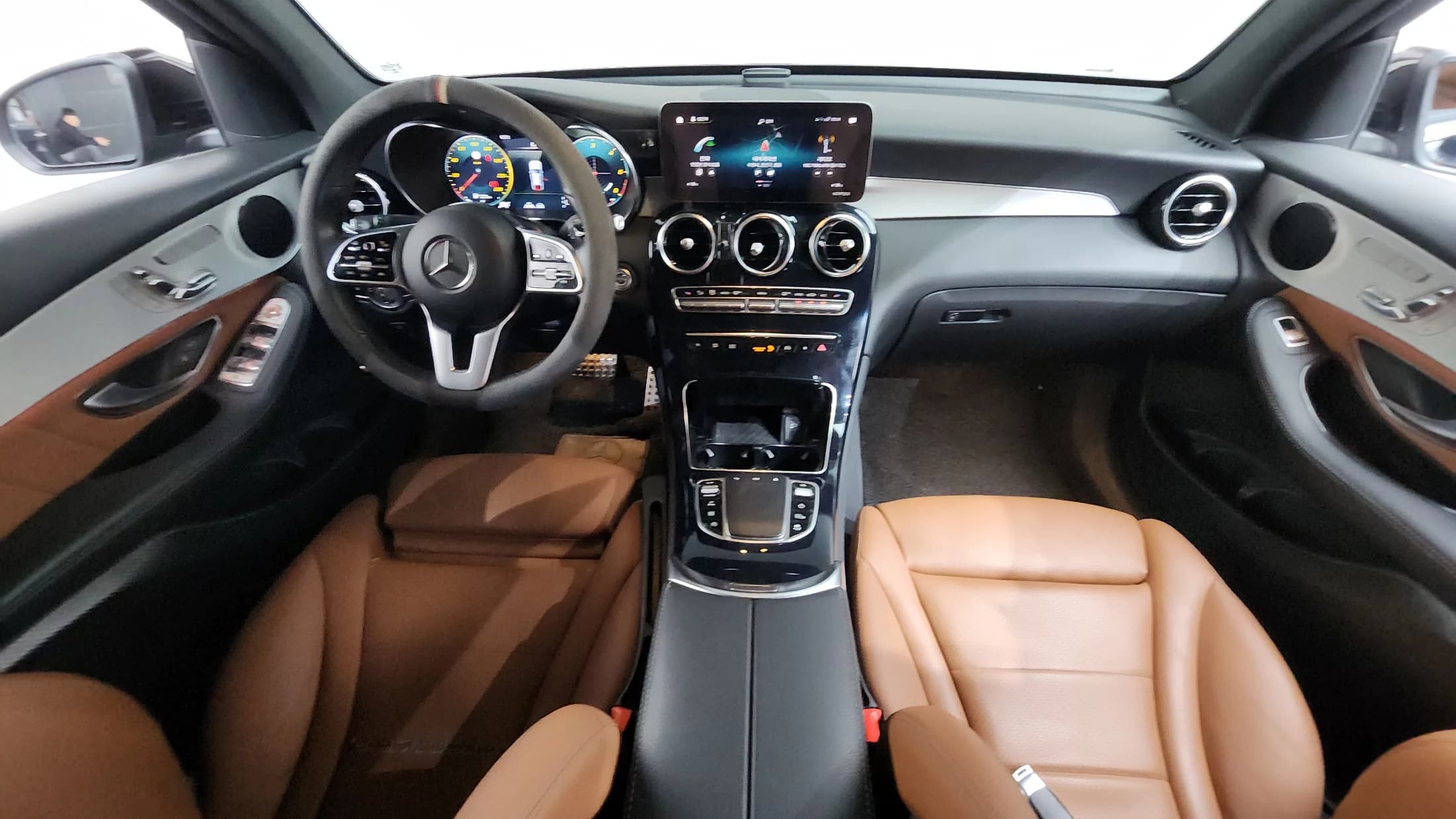 Mercedes-Benz GLC-Class GLC220 d 4MATIC Coupe, 2021 г. 65978 км. — фото 7