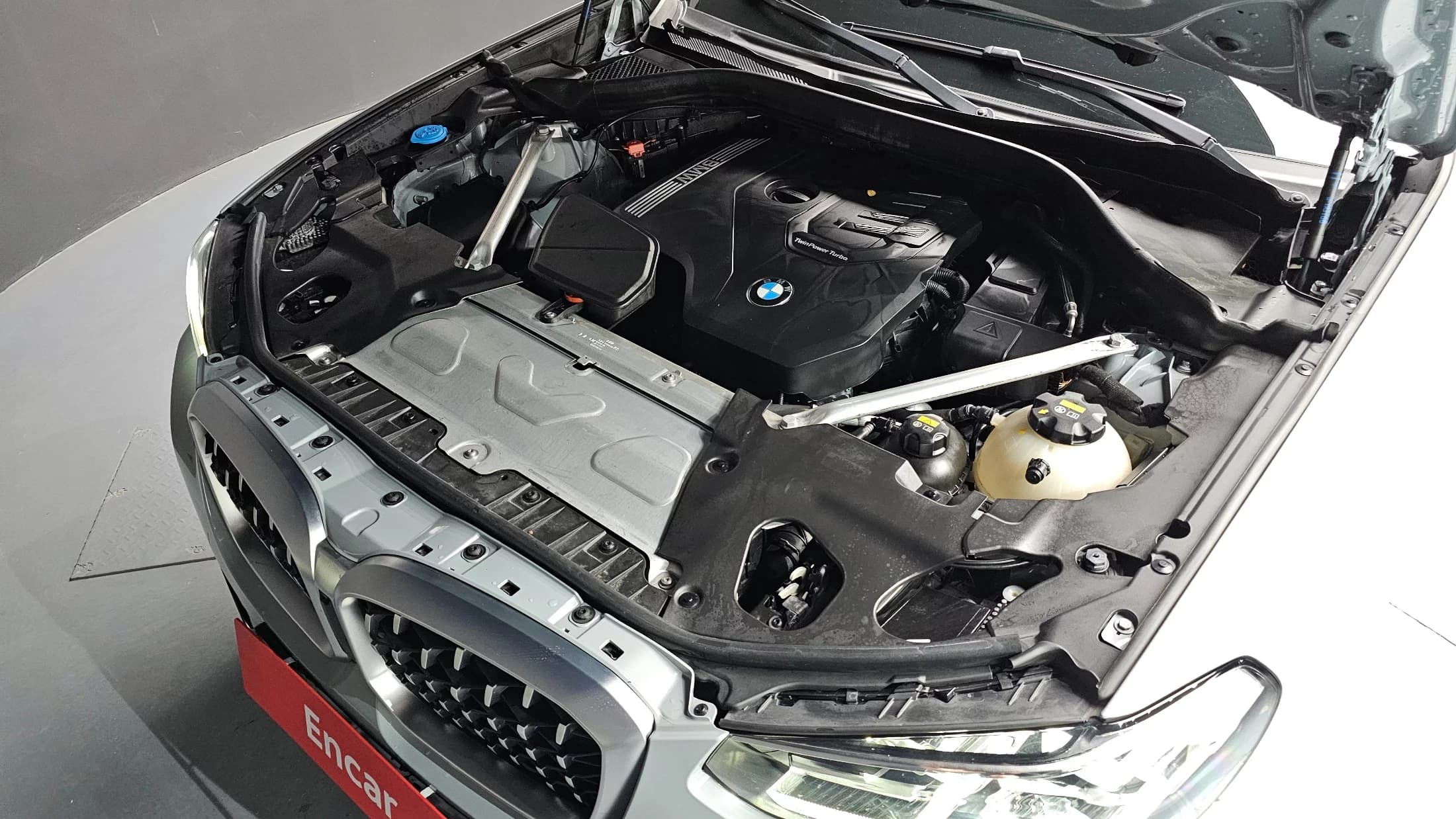 BMW X4 xDrive20i M Sport, 2023 г. 30110 км. — фото 6