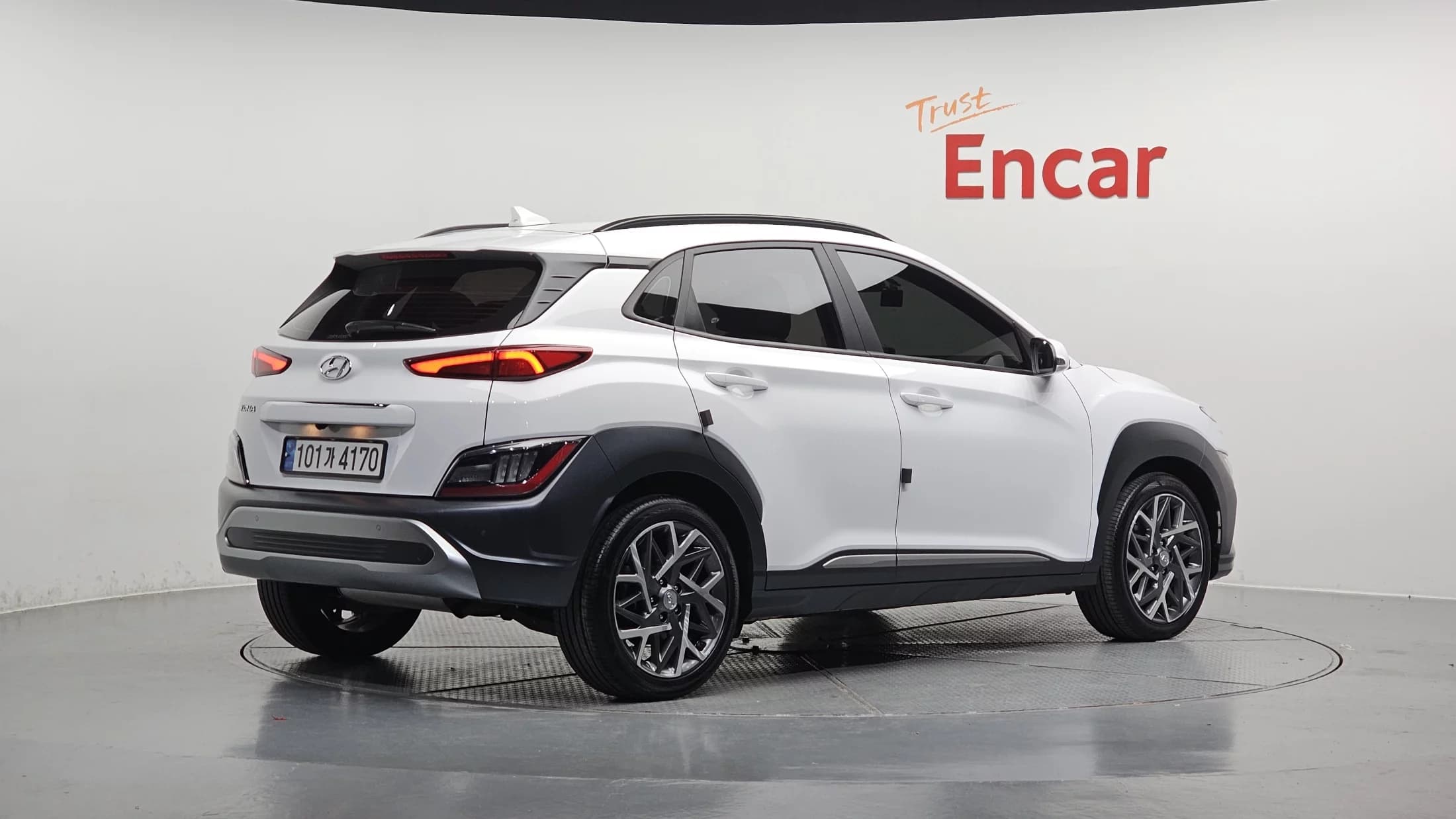 Hyundai Kona Inspiration, гибрид, 2022 г. 70498 км. — фото 2