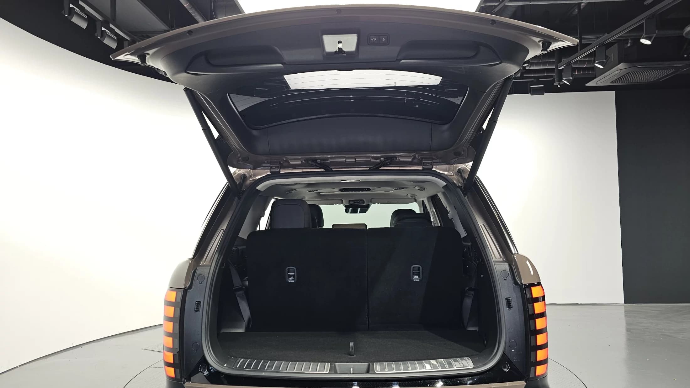 Hyundai Palisade Gasoline 2.5T 4WD 7-Seater Prestige, 2025 г. 4589 км. — фото 20