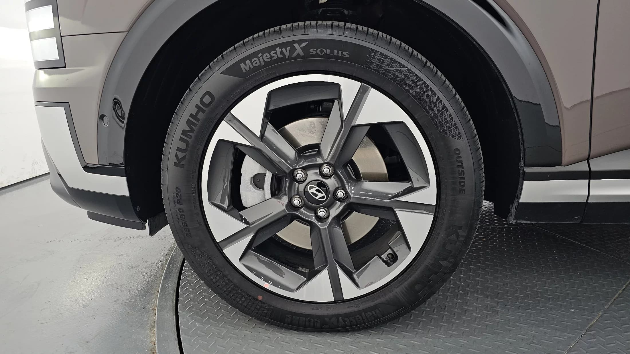 Hyundai Palisade Gasoline 2.5T 4WD 7-Seater Prestige, 2025 г. 4589 км. — фото 5