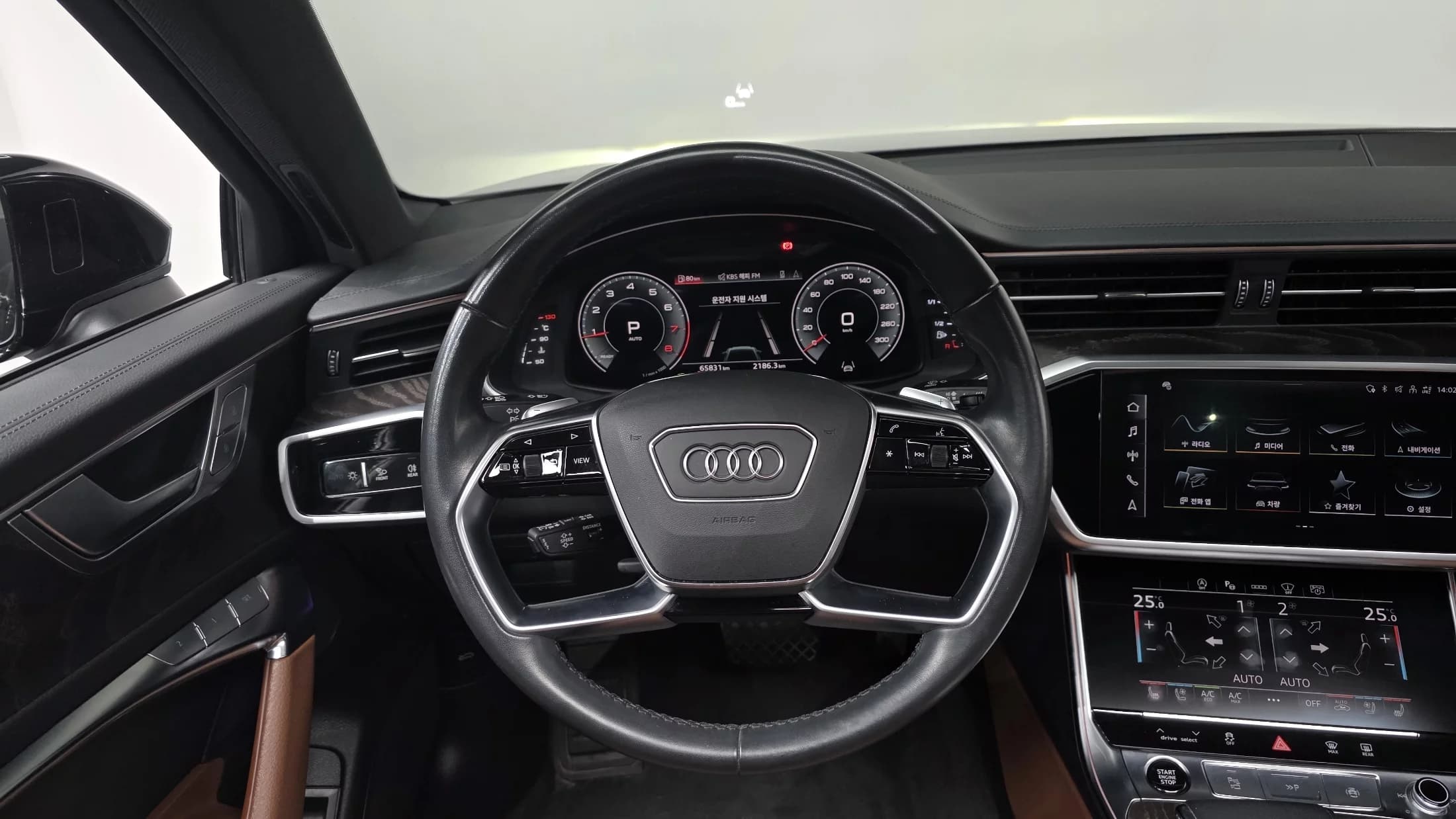 Audi A6 45 TFSI Quattro Premium, 2023 г. 65886 км. — фото 13