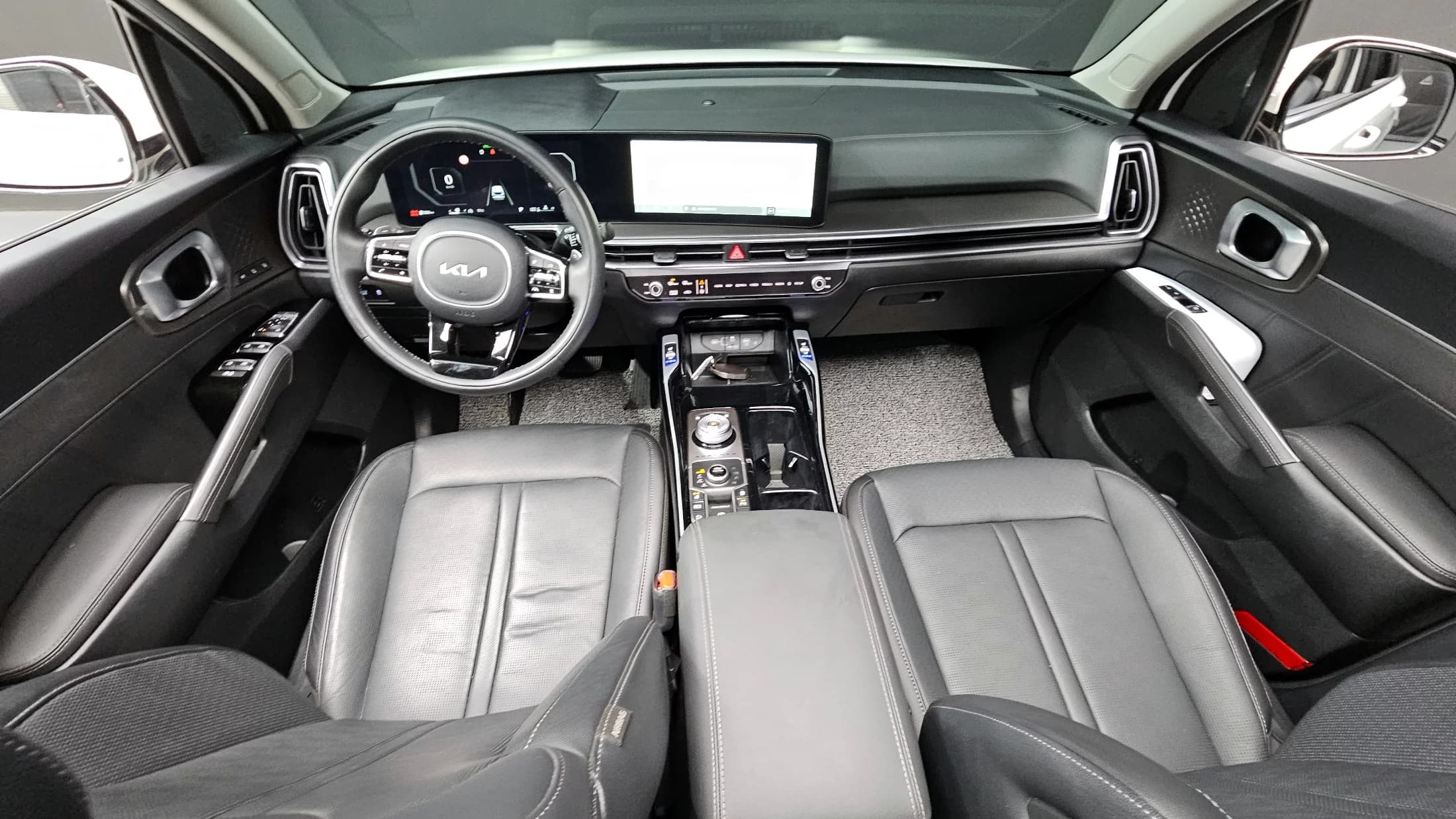 Kia Sorento Diesel 2.2 4WD Noblesse, 2024 г. 31386 км. — фото 7