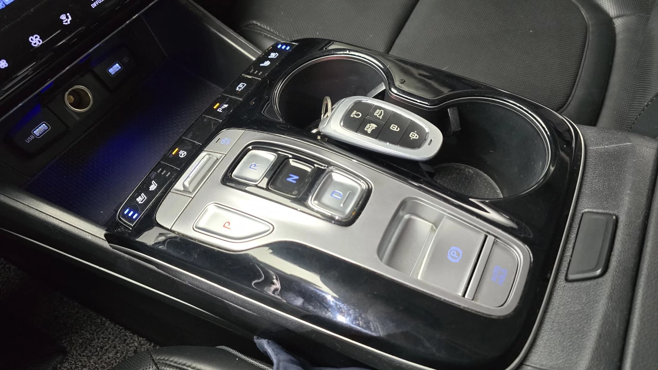 Hyundai Tucson Gasoline 1.6 Turbo 2WD Premium, 2023 г. 81130 км. — фото 9