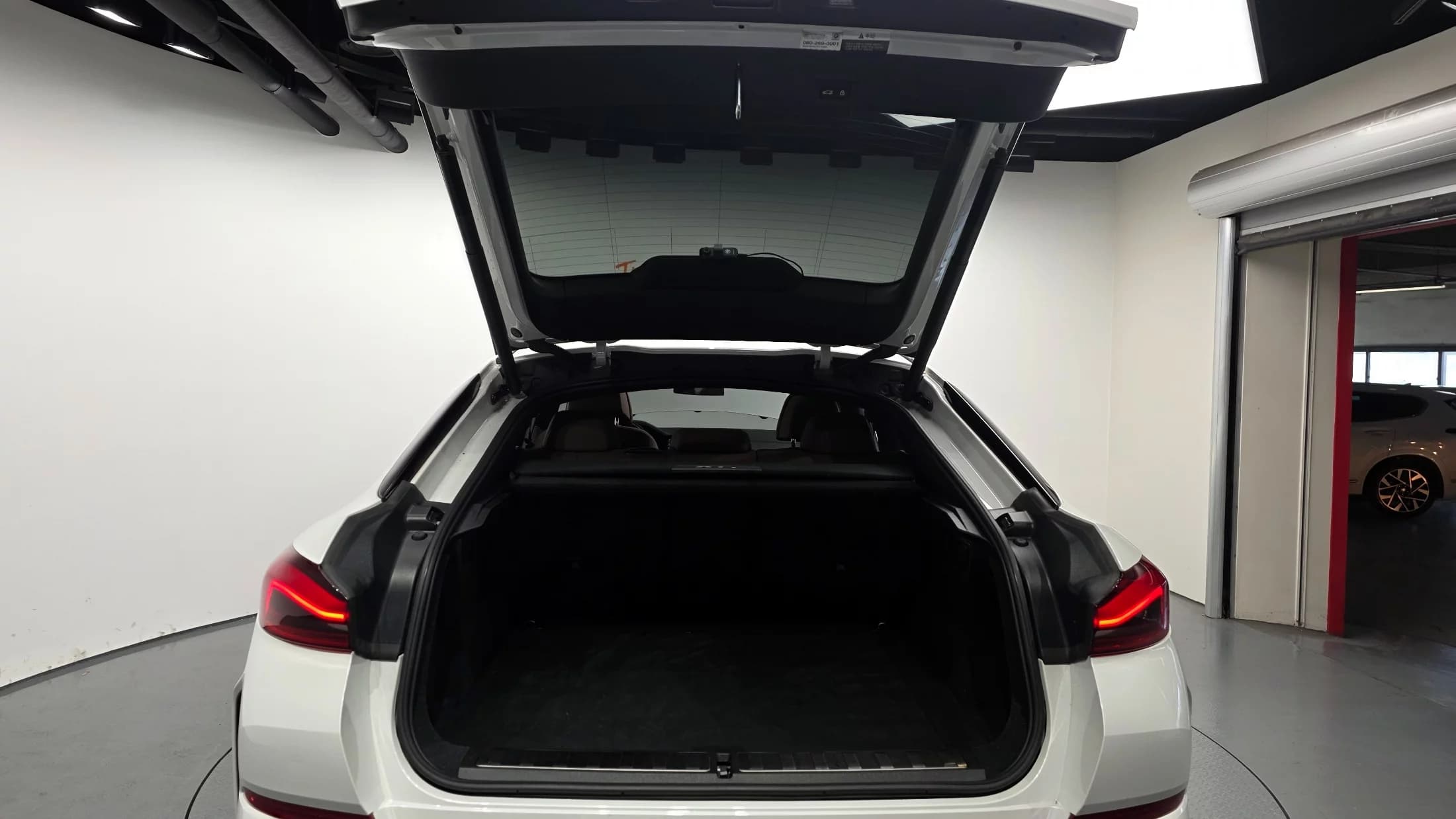 BMW X6 xDrive30d M Sport, 2021 г. 48684 км. — фото 20