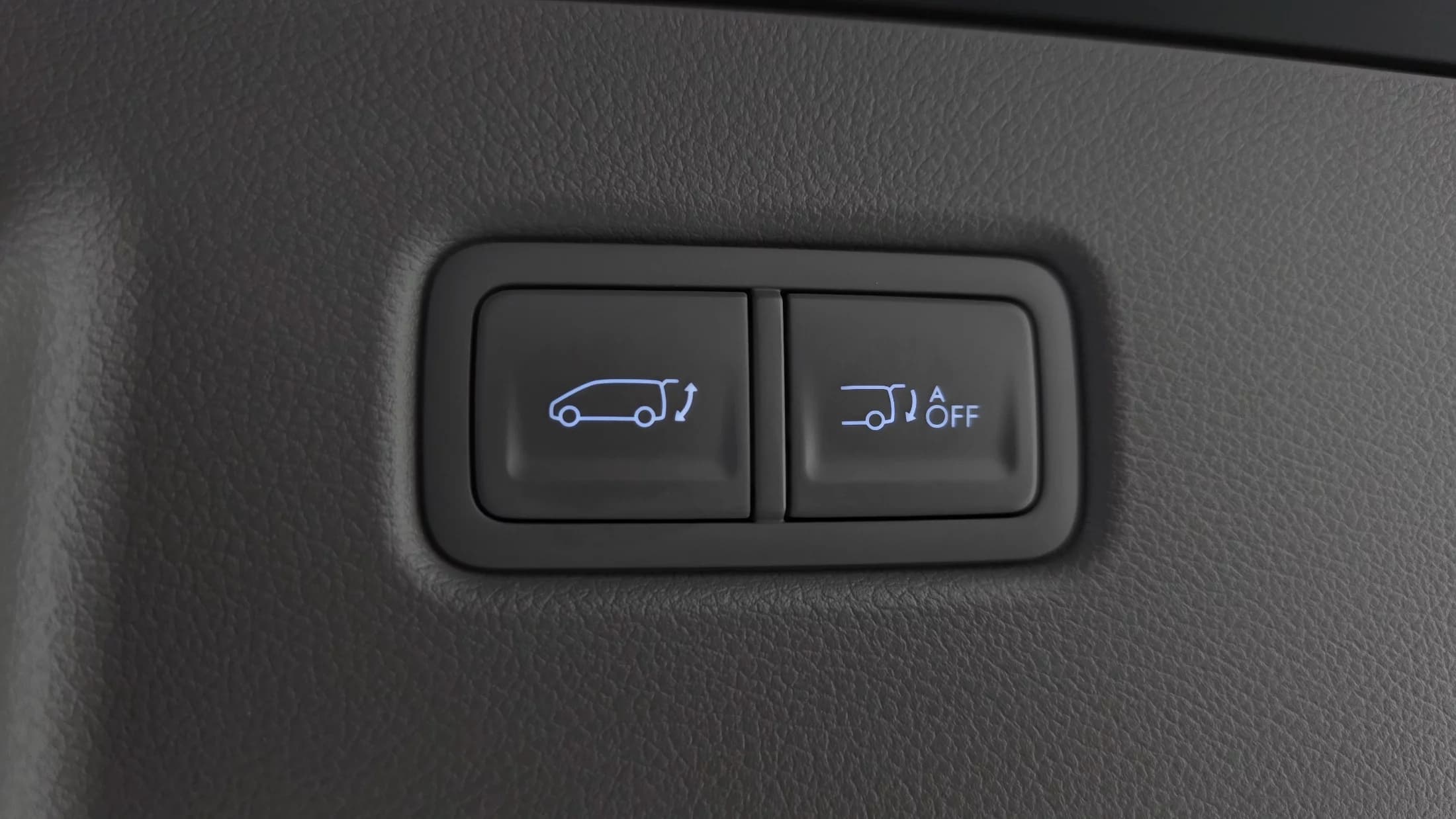 Hyundai Staria 4WD Lounge 9-Seater Inspiration, 2025 г. 4983 км. — фото 18
