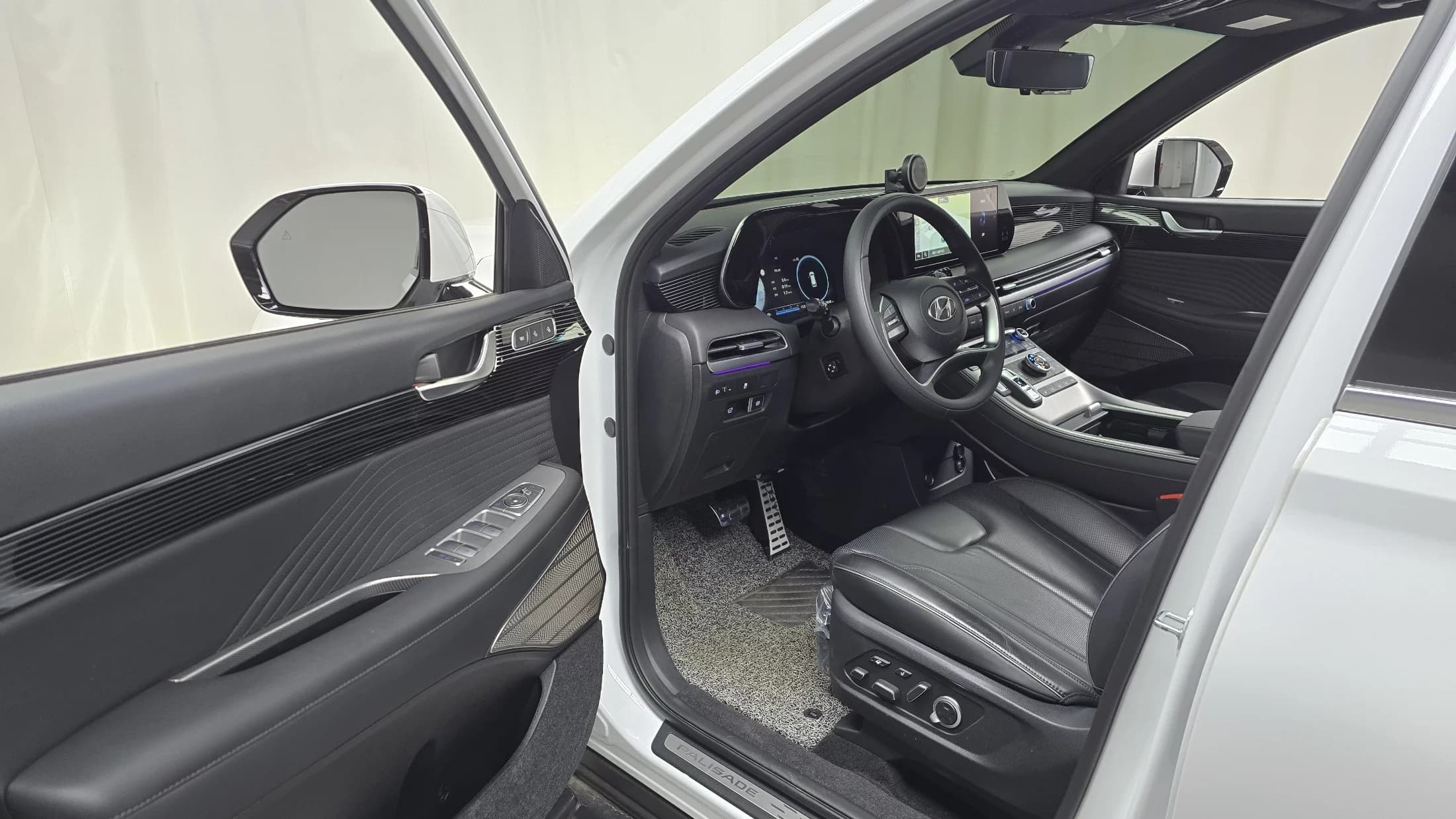 Hyundai Palisade Diesel 2.2 4WD Calligraphy, 2023 г. 20149 км. — фото 10