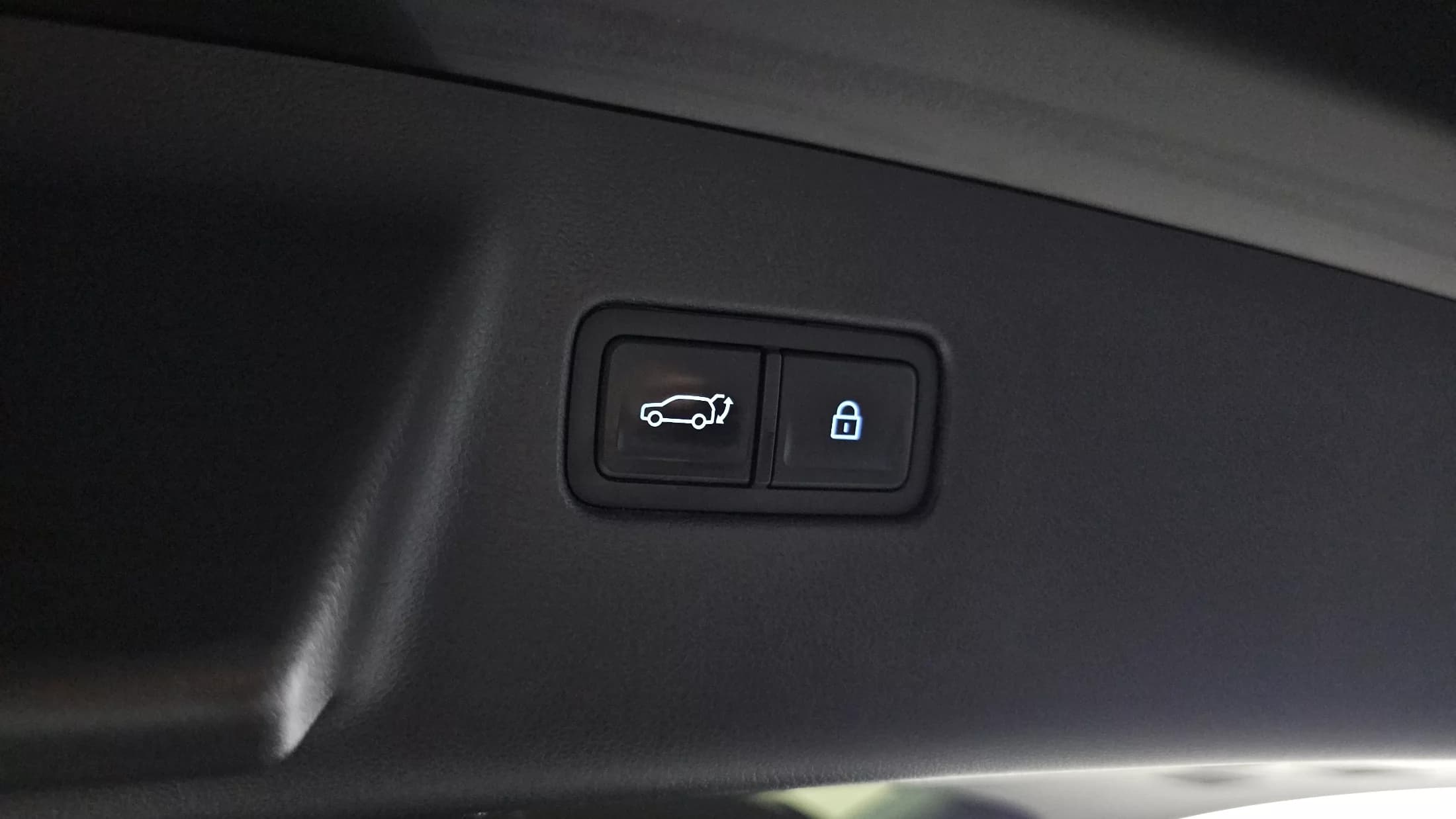Hyundai Santa Fe HEV 1.6 2WD Prestige, гибрид, 2024 г. 40921 км. — фото 20