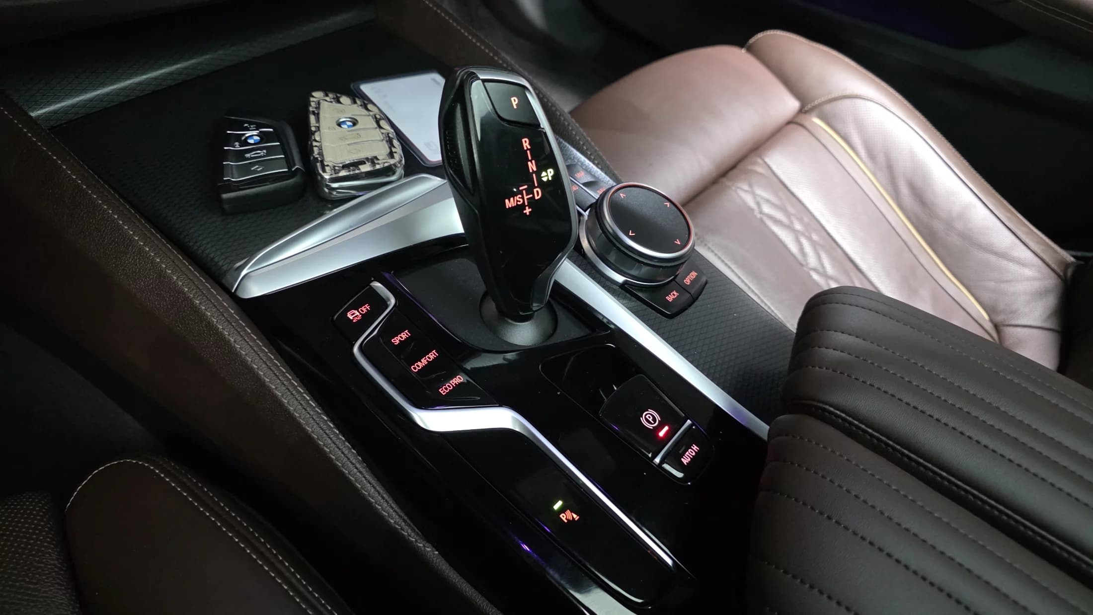 BMW 5-Series 523d M Sport, 2022 г. 88333 км. — фото 9