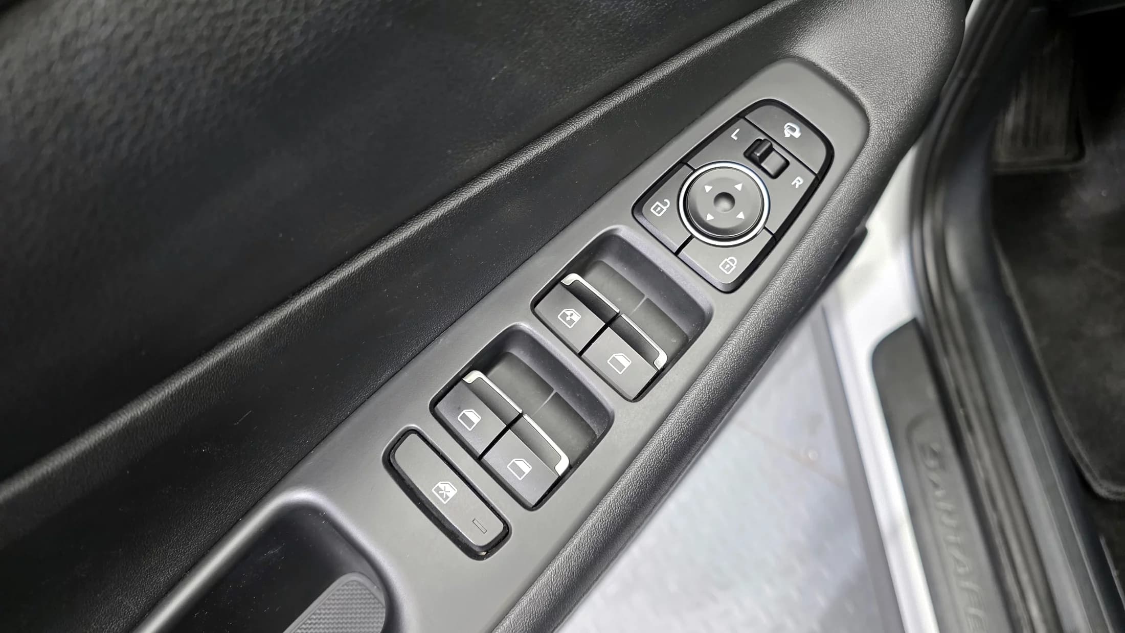 Hyundai Santa Fe Diesel 2.2 4WD Exclusive, 2022 г. 96790 км. — фото 14