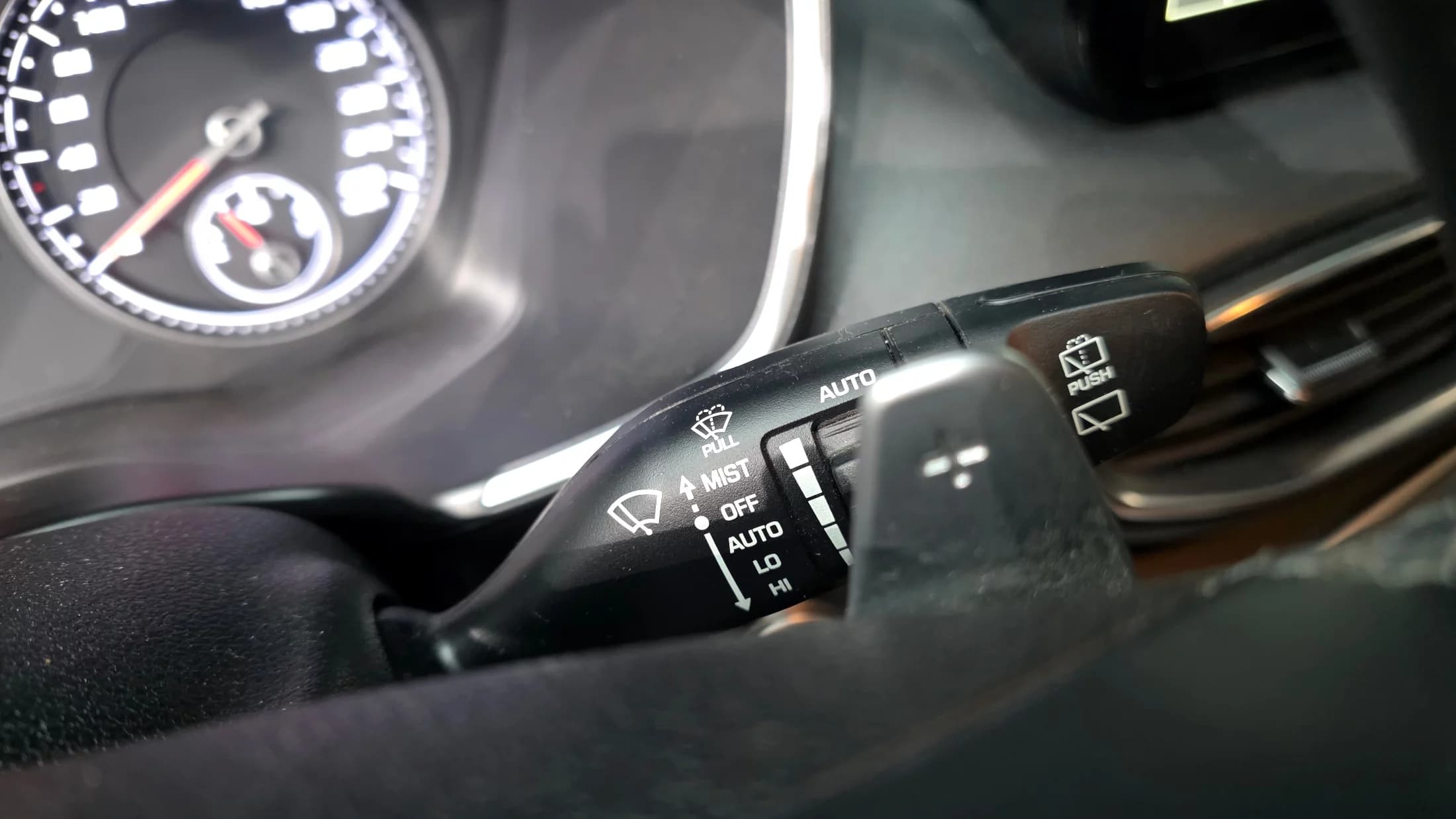Hyundai Santa Fe Diesel 2.2 4WD Exclusive, 2022 г. 96790 км. — фото 17
