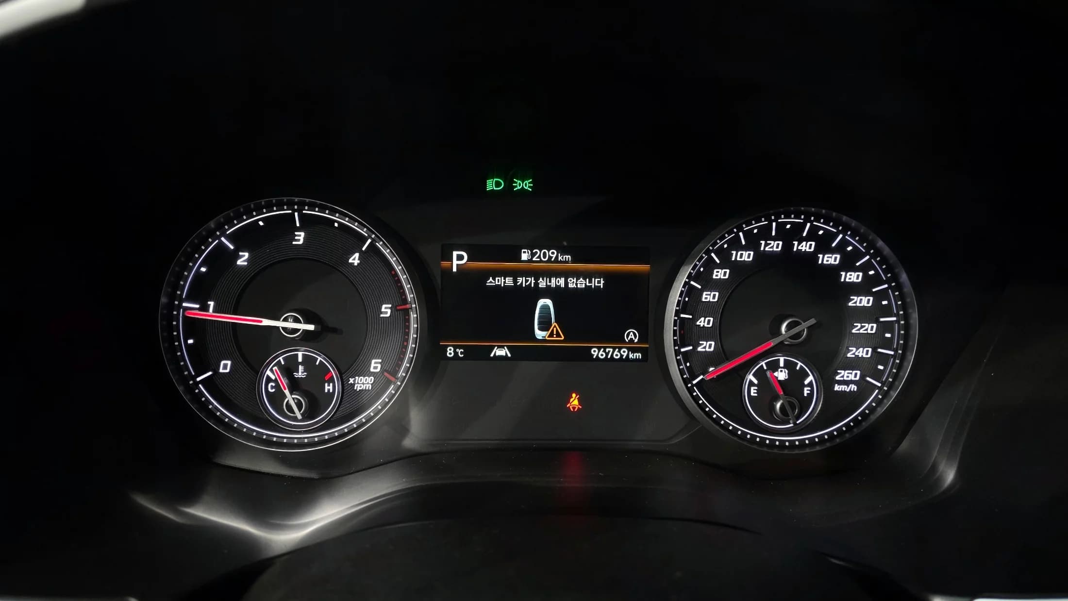 Hyundai Santa Fe Diesel 2.2 4WD Exclusive, 2022 г. 96790 км. — фото 8