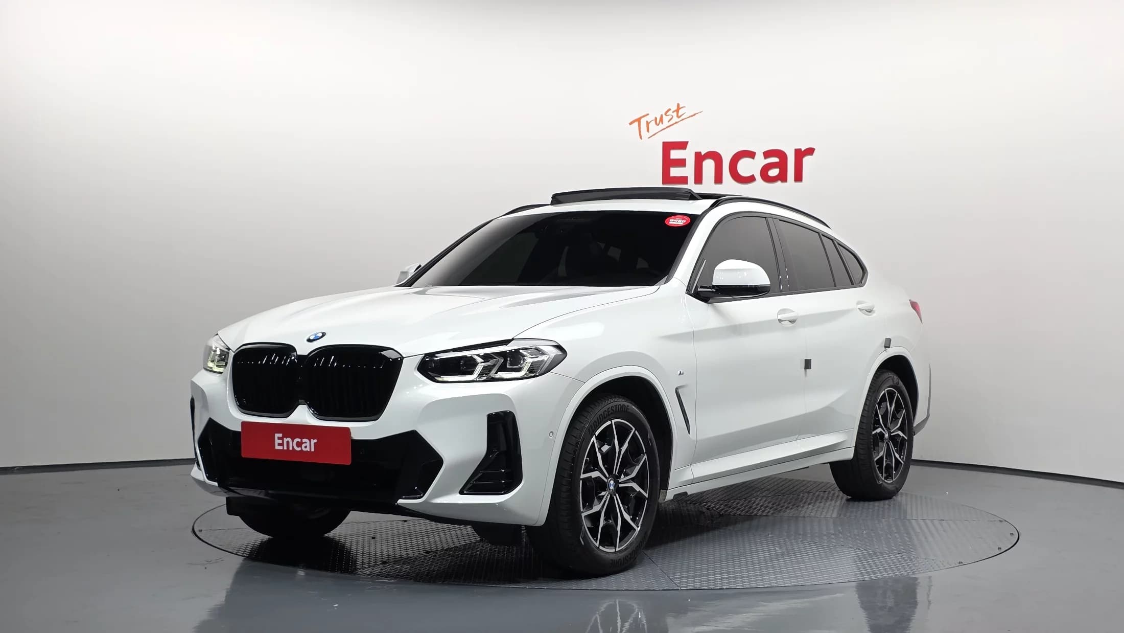 BMW X4 xDrive20i M Sport, 2023 г. 34813 км.
