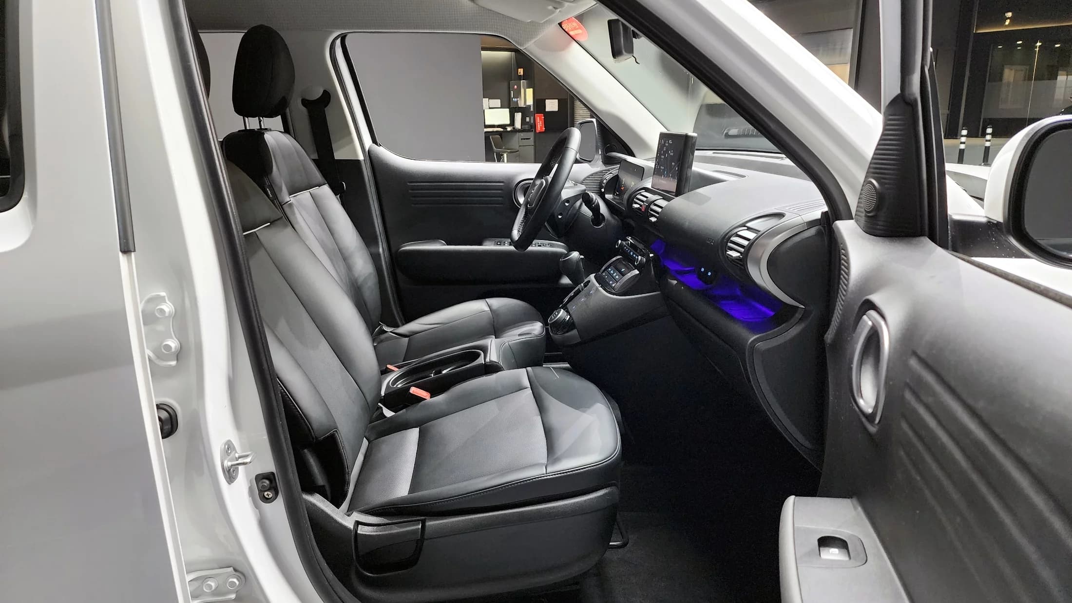 Hyundai Casper Inspiration, 2022 г. 52103 км. — фото 10