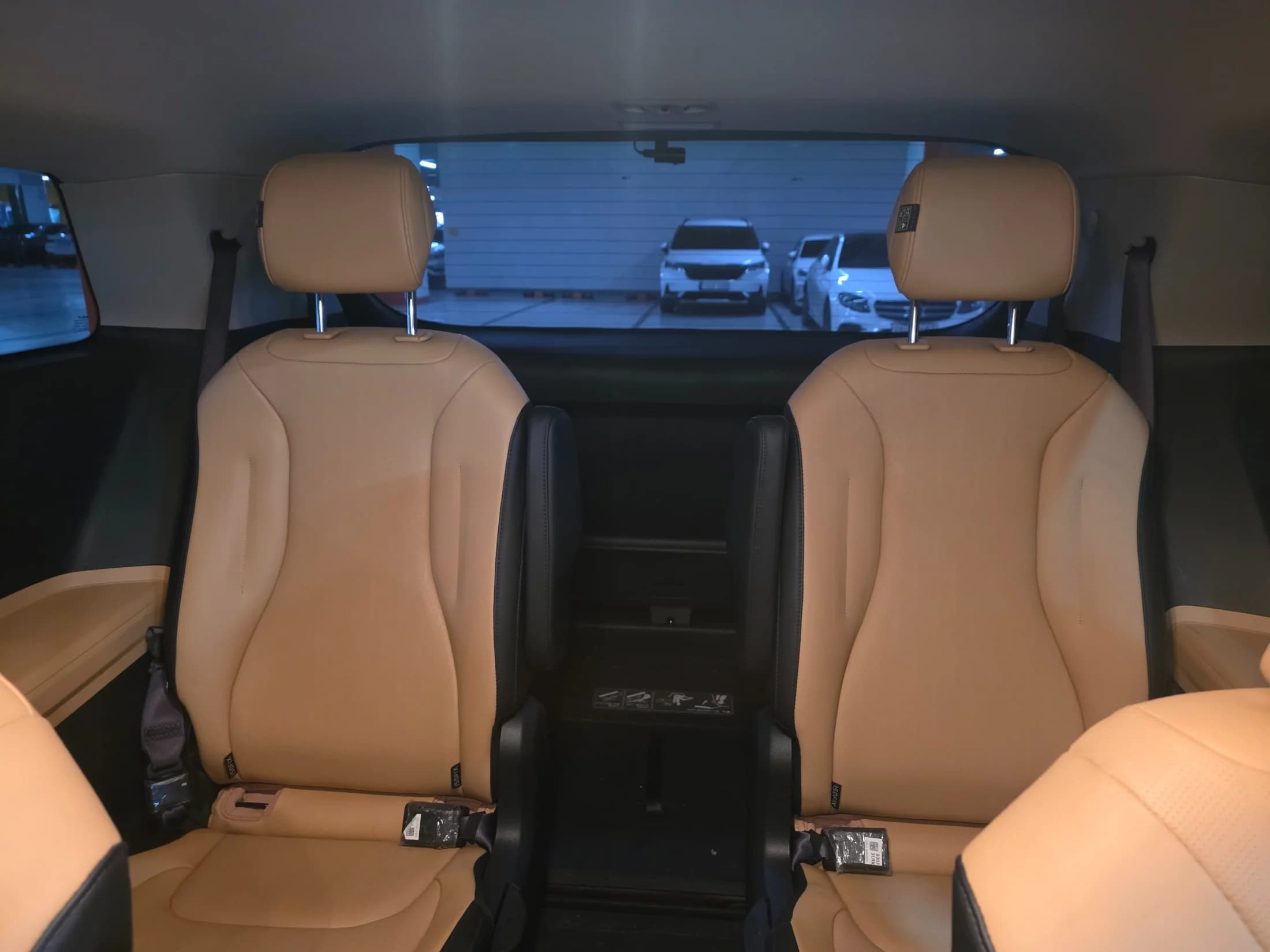 Kia Carnival 9-Seater Prestige, 2022 г. 65266 км. — фото 17