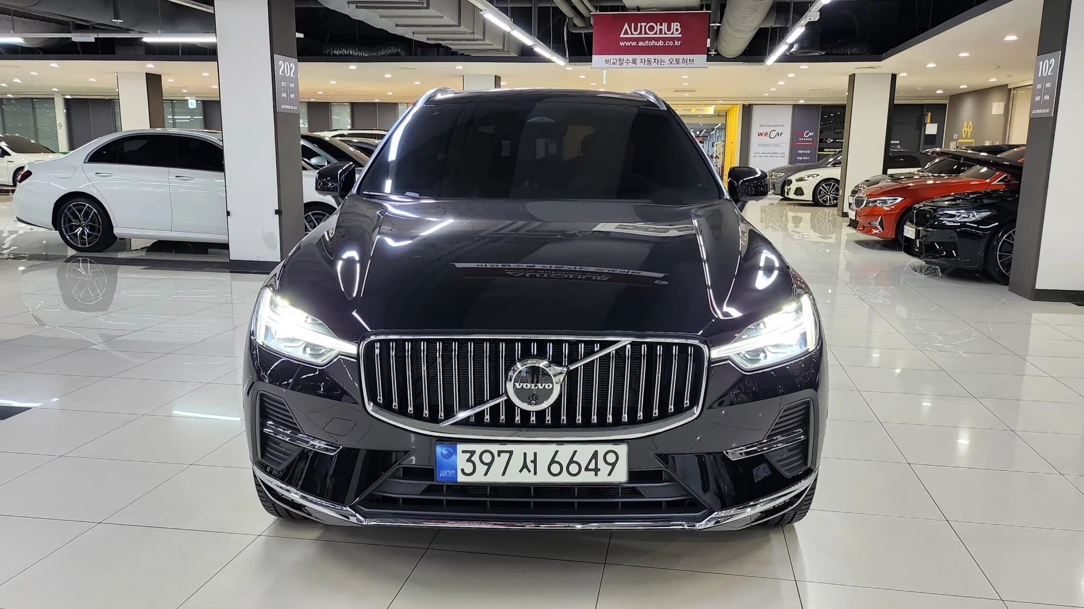 Volvo XC60 B5 Ultimate Bright, 2023 г. 4246 км. — фото 2