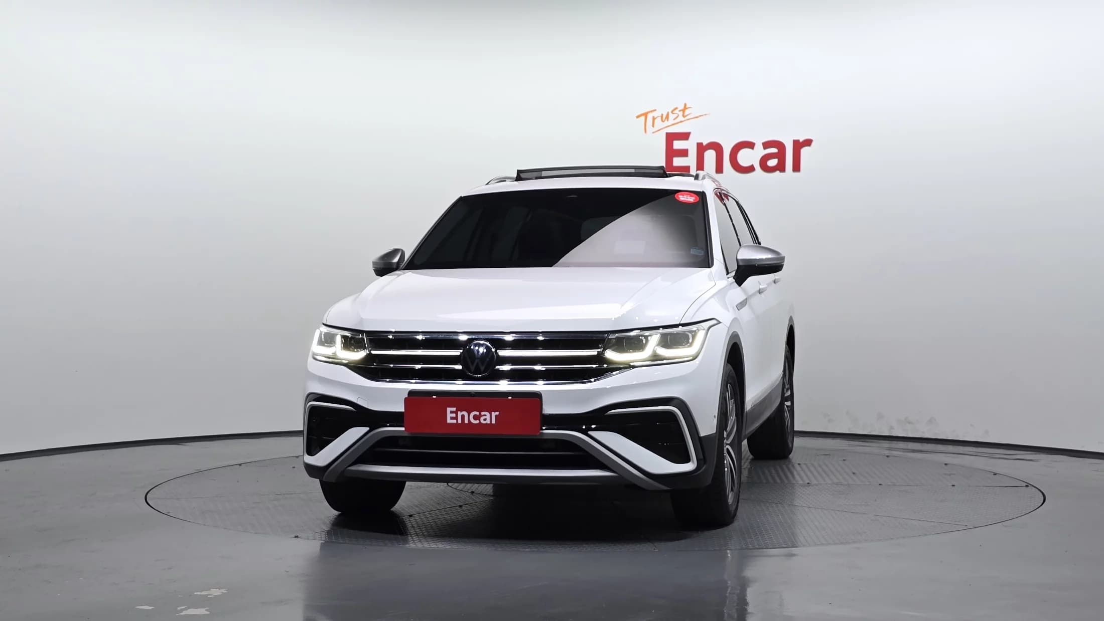 Volkswagen TIGUAN 2.0 TSI Prestige, 2022 г. 24781 км. — фото 3