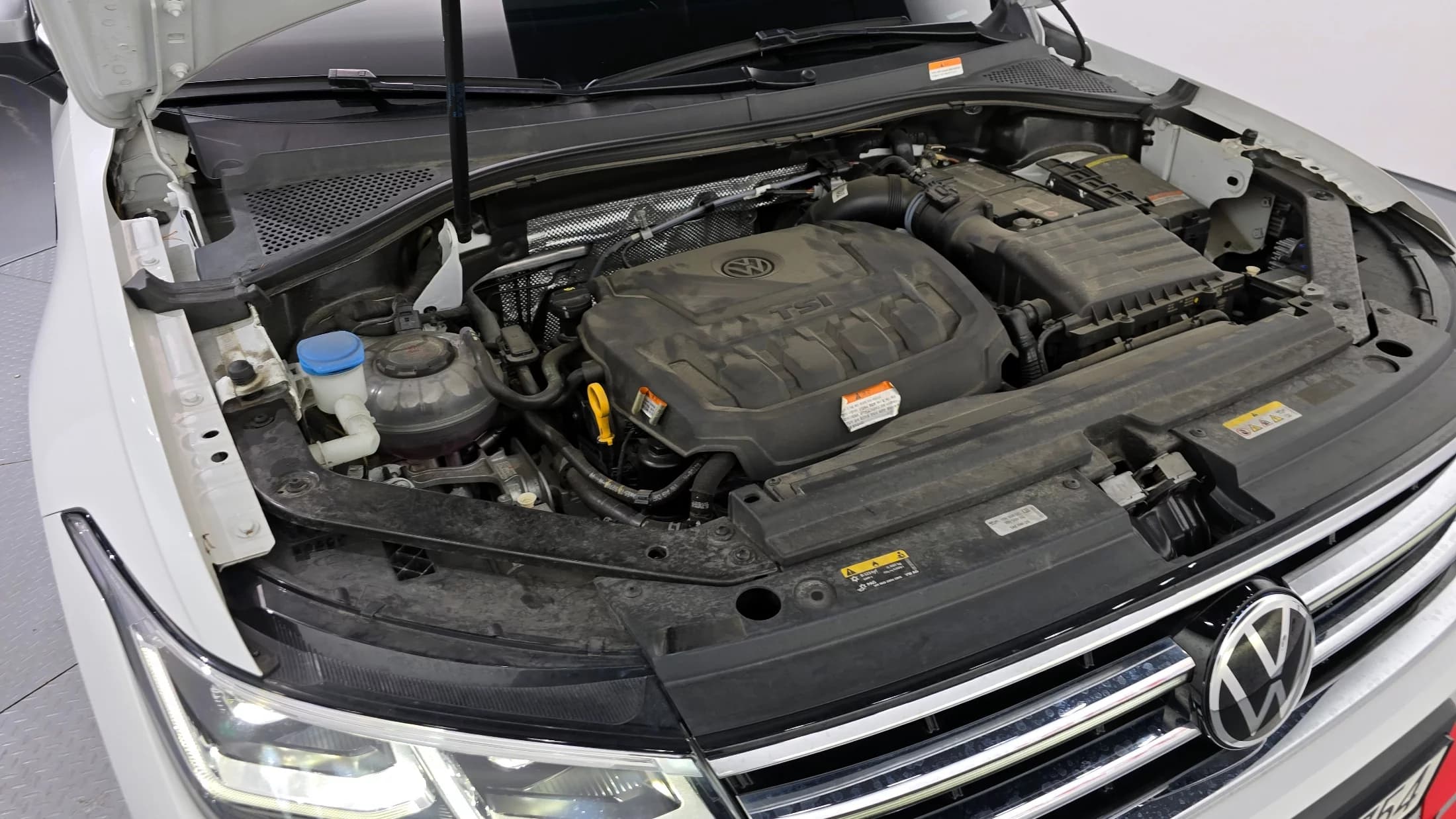 Volkswagen TIGUAN 2.0 TSI Prestige, 2022 г. 24781 км. — фото 6