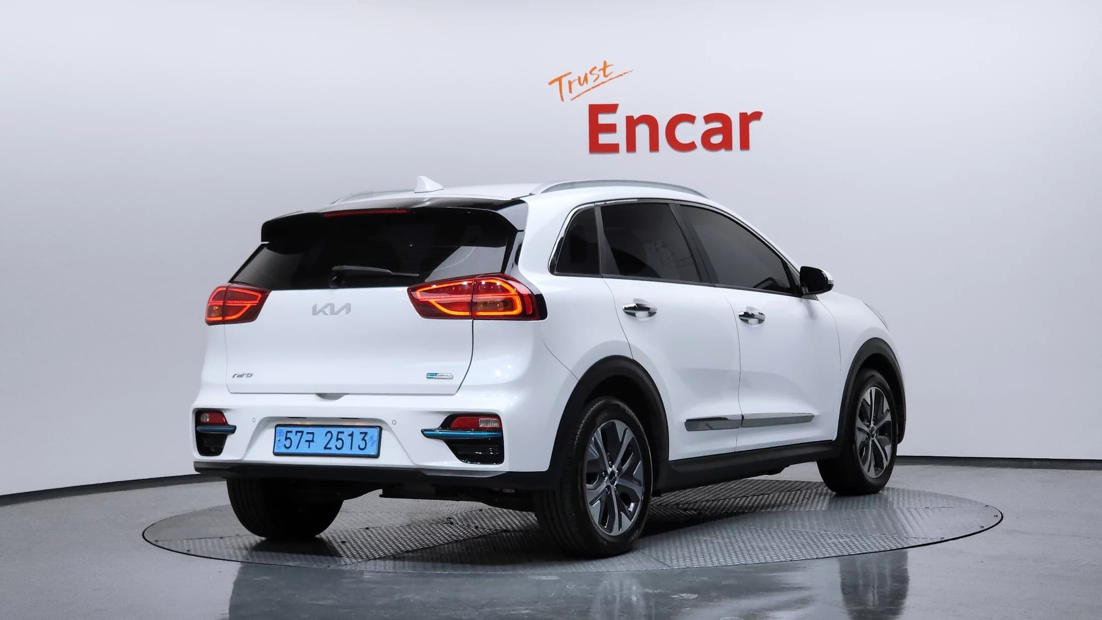 Kia Niro Prestige, электромобиль, 2021 г. 153957 км. — фото 2