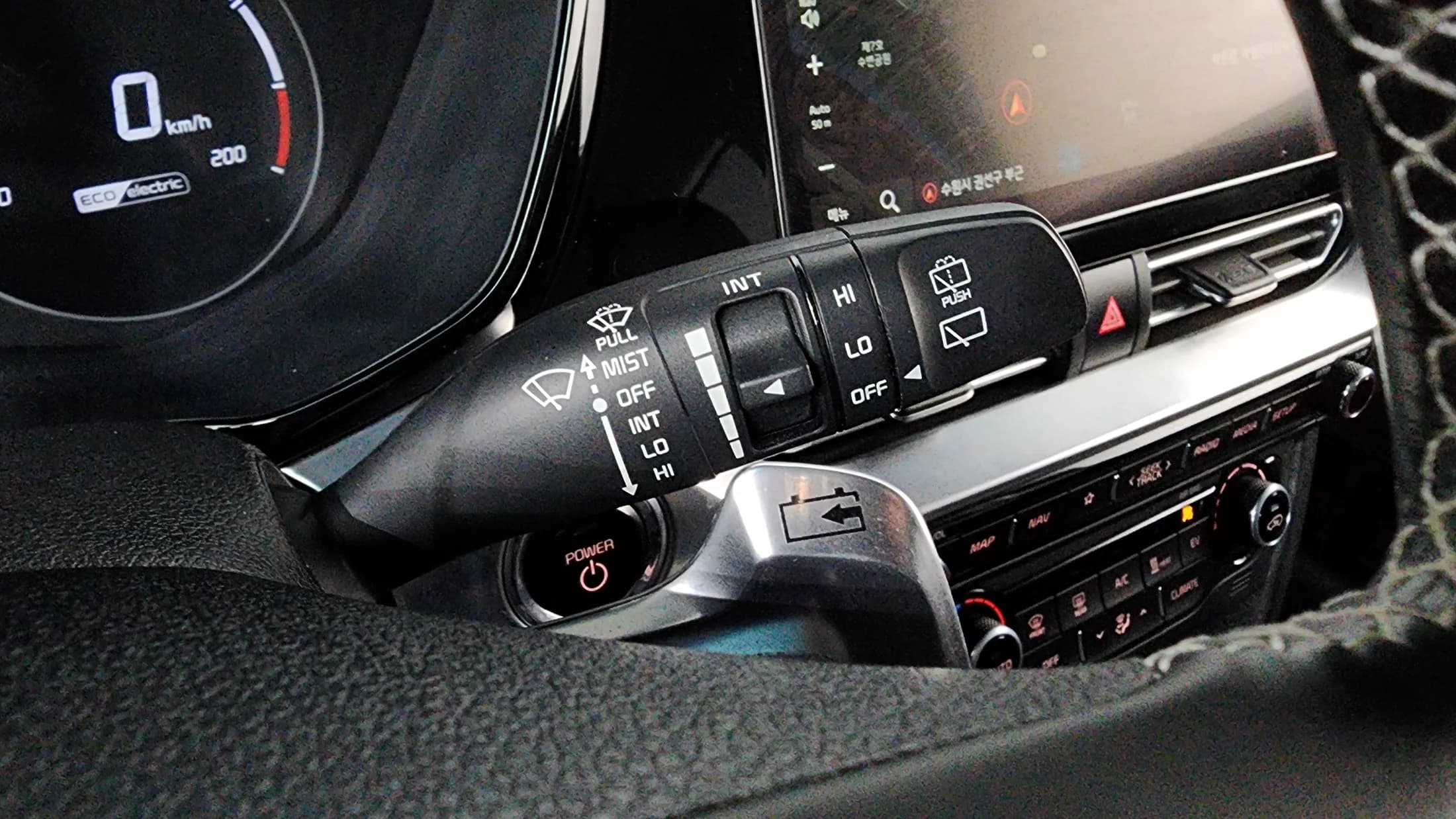Kia Niro Prestige, электромобиль, 2021 г. 153957 км. — фото 19