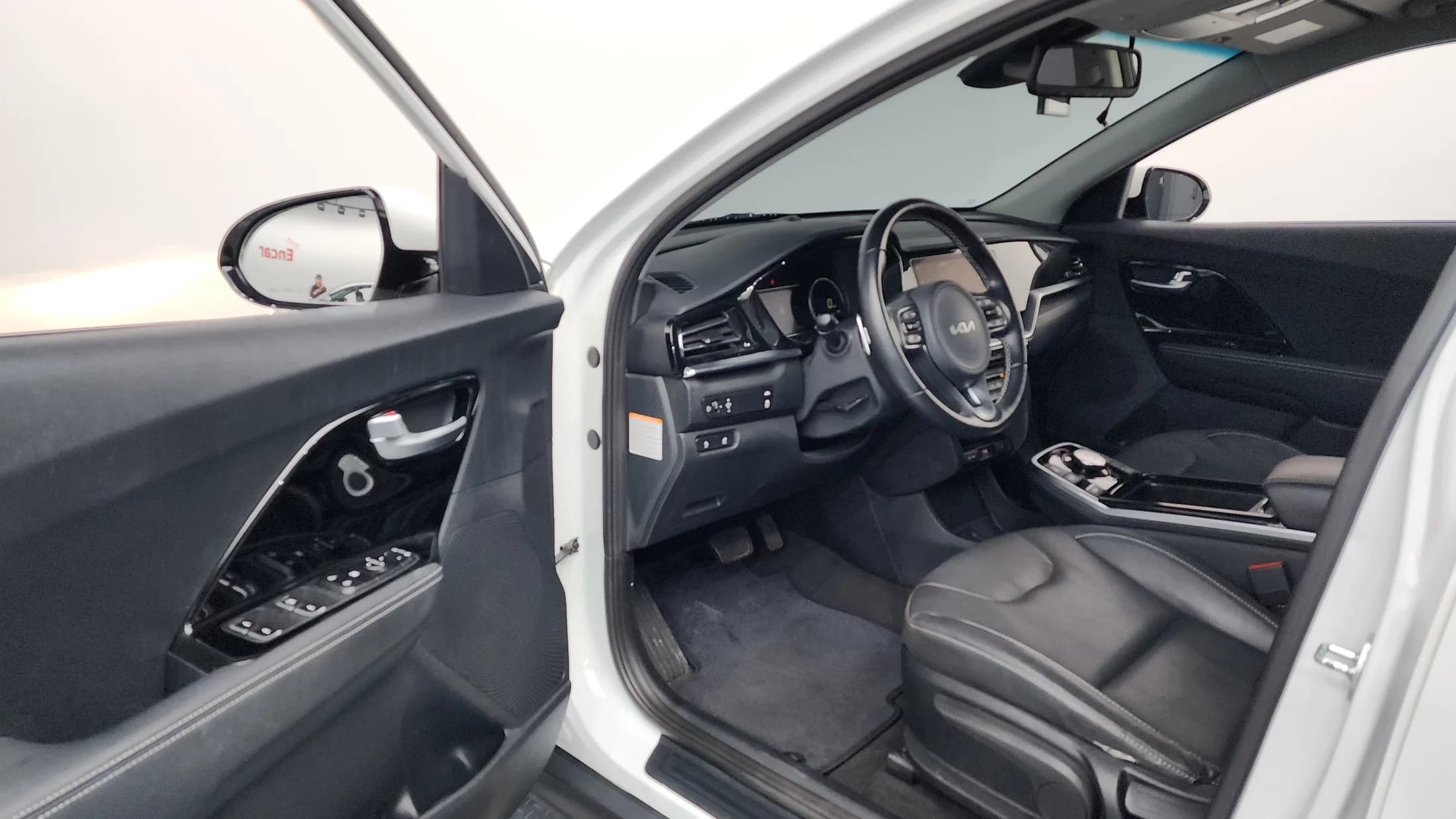 Kia Niro Prestige, электромобиль, 2021 г. 153957 км. — фото 10