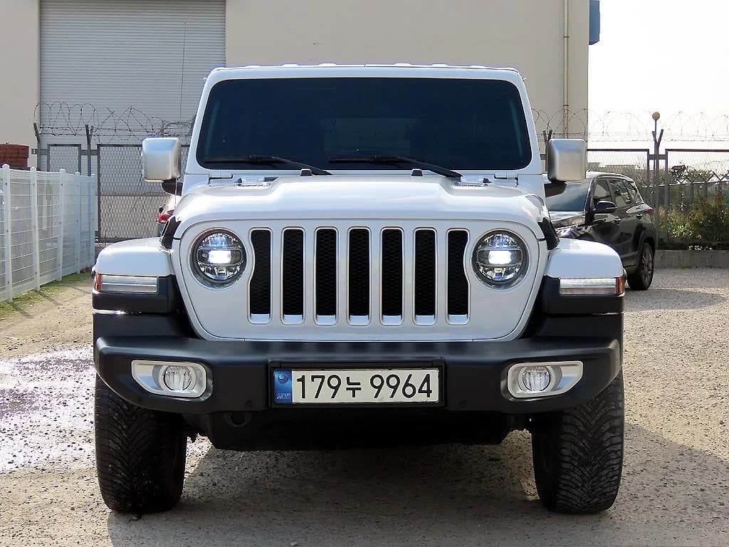 Jeep WRANGLER 2.0 Overland 4Door, 2021 г. 63590 км. — фото 3