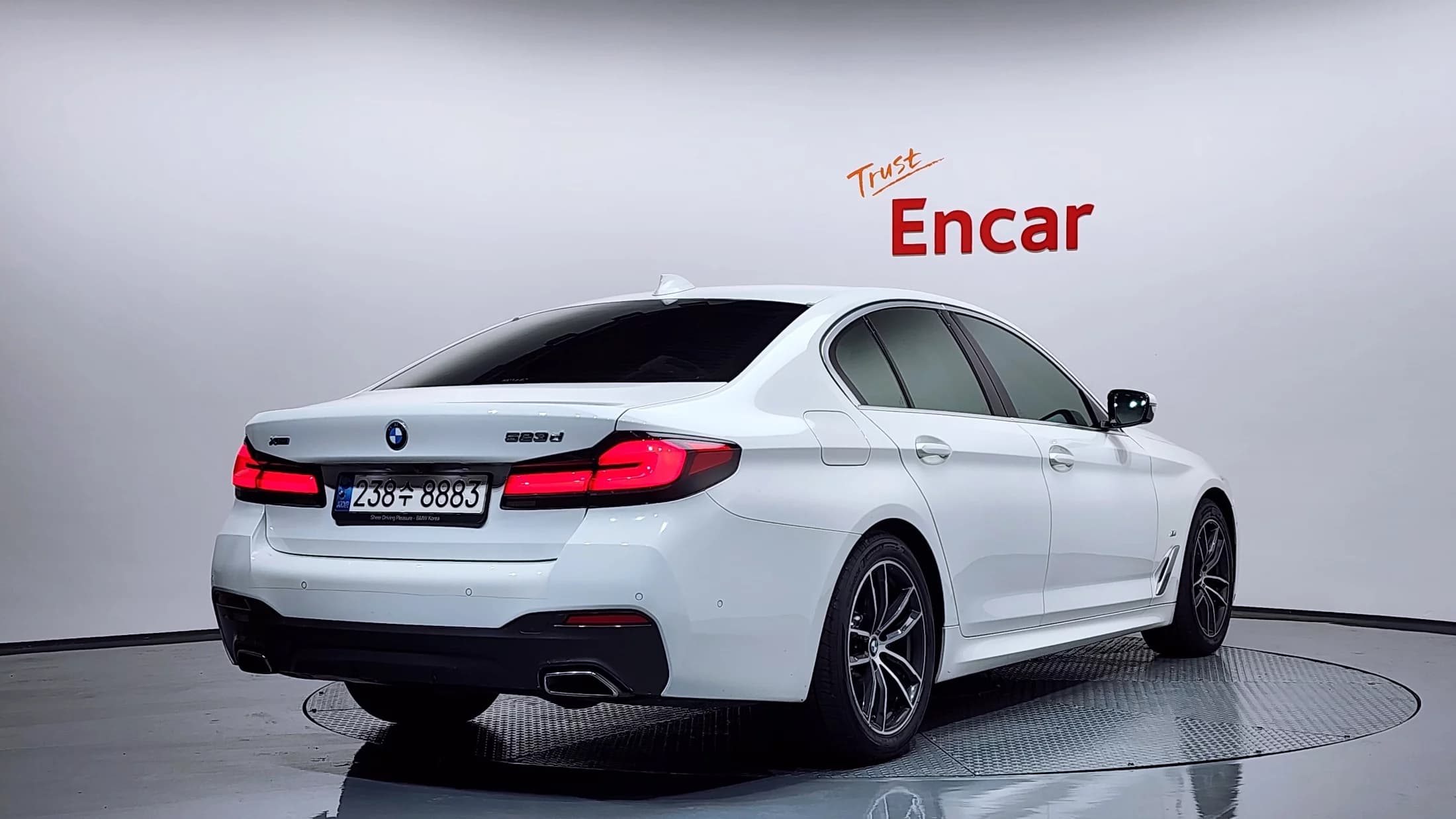 BMW 5-Series 523d xDrive M Sport, 2022 г. 97472 км. — фото 2