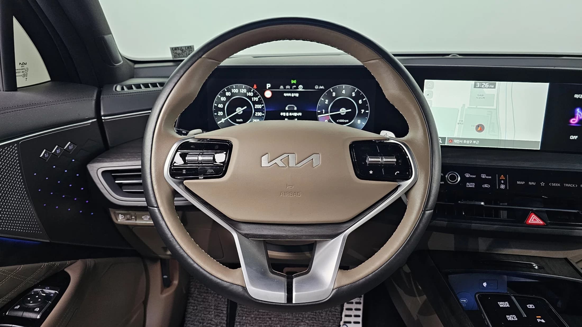 Kia K8 2.5 Gasoline 2WD Signature, 2022 г. 7852 км. — фото 15