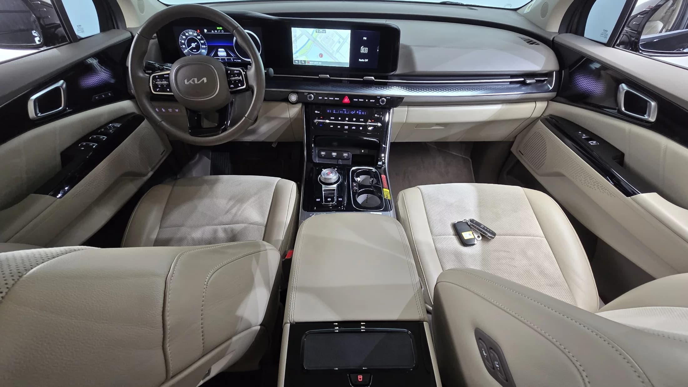 Kia Carnival Gasoline 9-Seater Hi-Limousine Signature, 2022 г. 33793 км. — фото 7