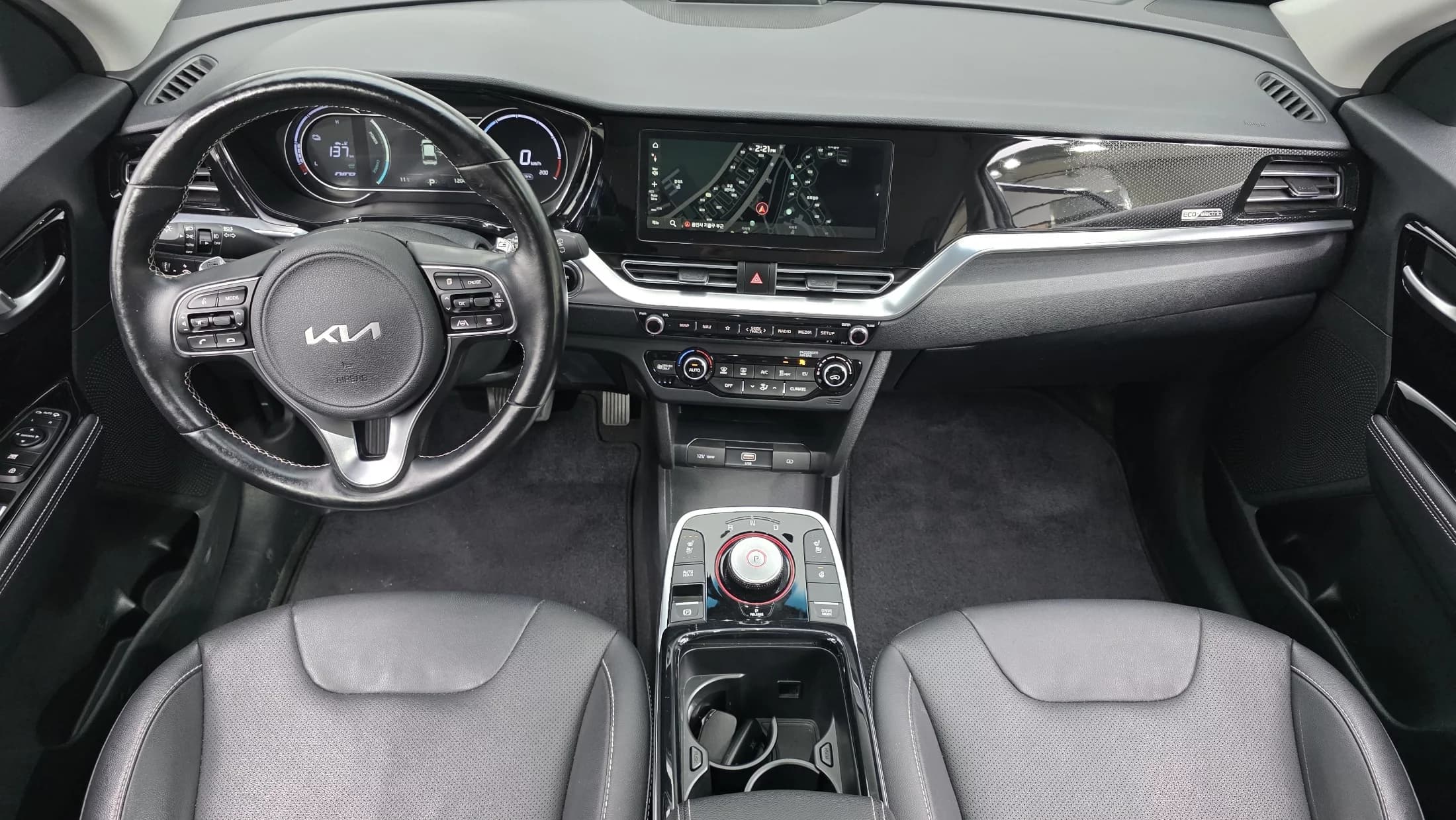 Kia Niro Prestige, электромобиль, 2021 г. 120438 км. — фото 7