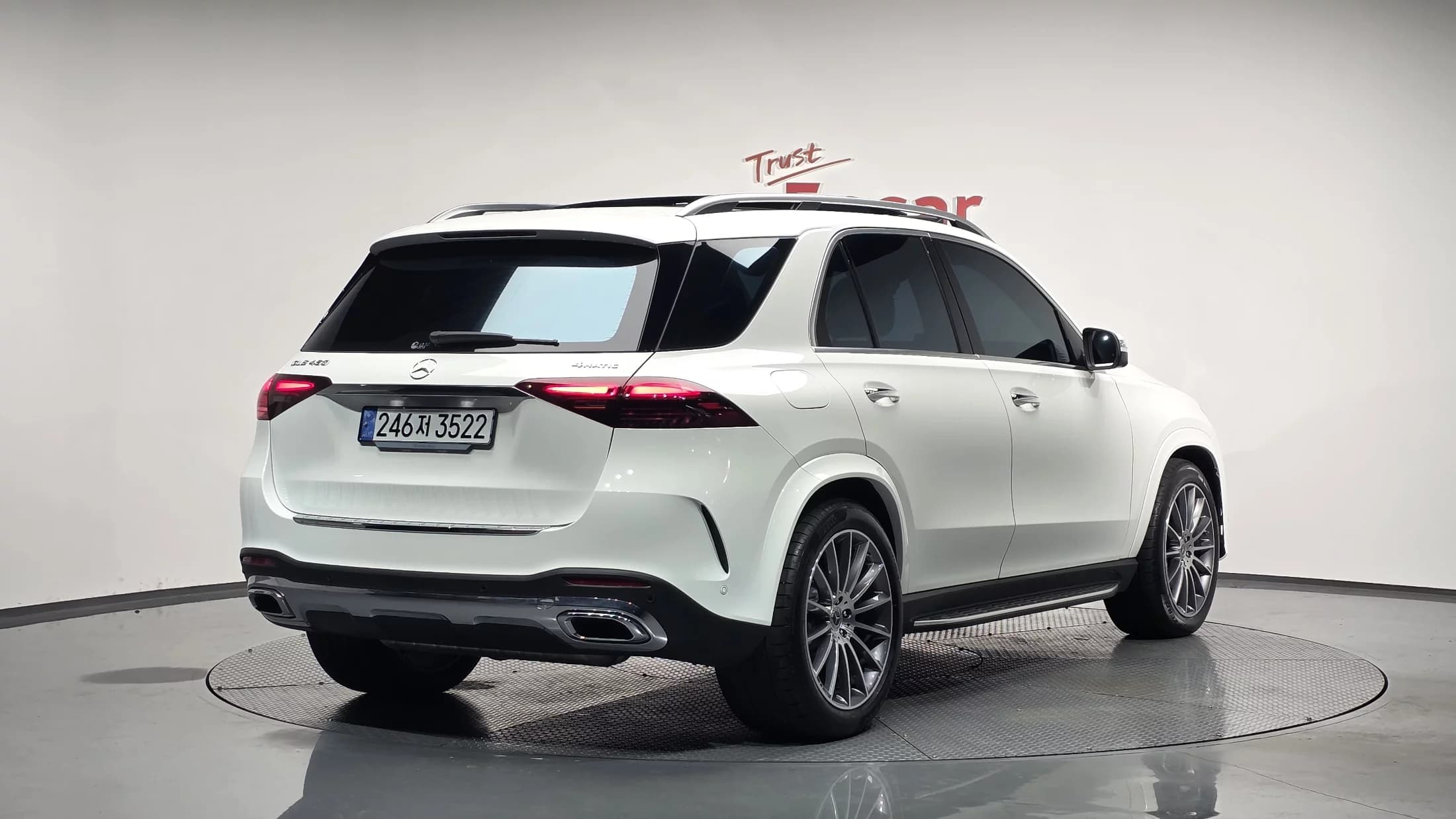 Mercedes-Benz GLE-Class GLE450 4MATIC, 2025 г. 5818 км. — фото 2